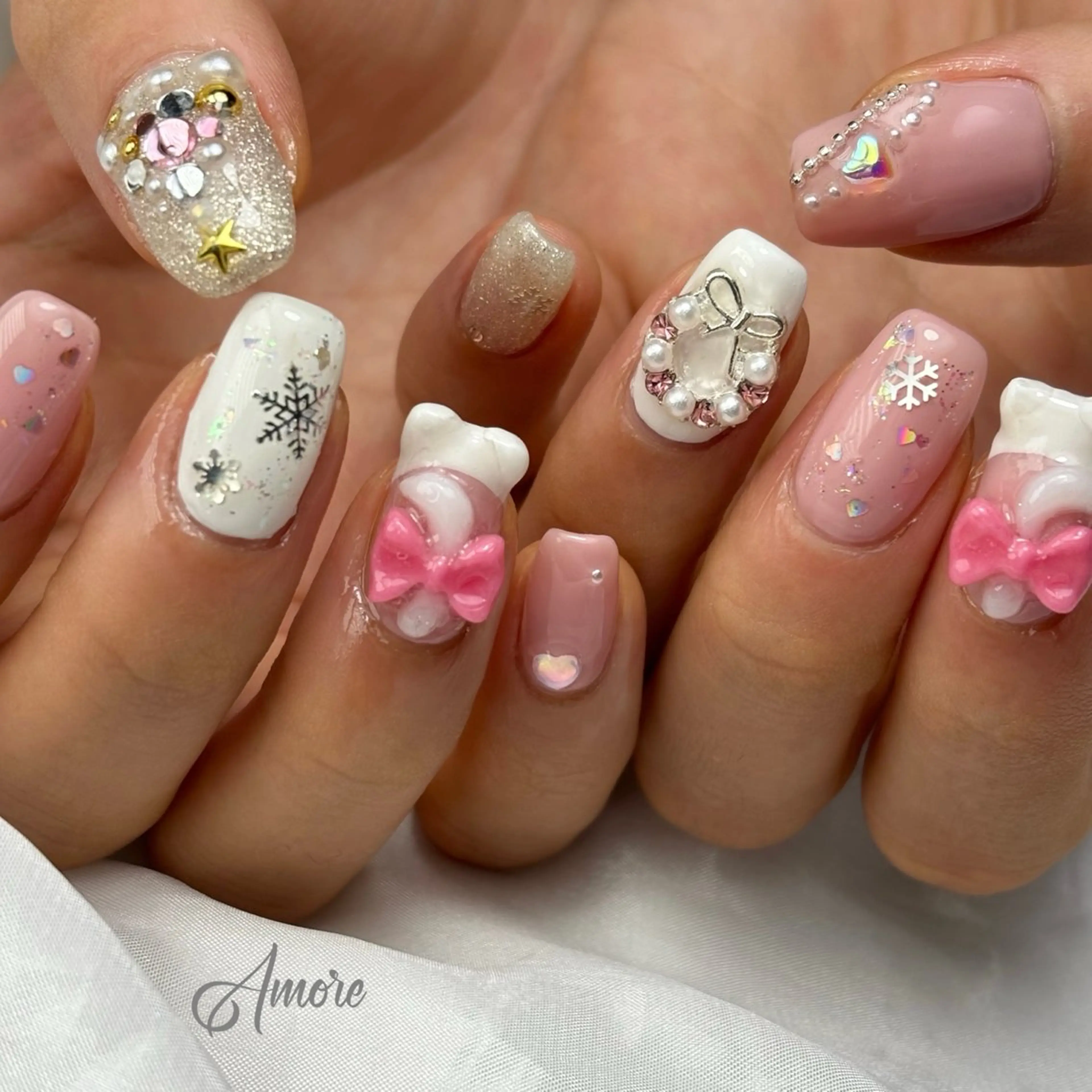 ネイル ジェルネイル キラキラネイル 韓国ネイル マグネットネイル パラジェル You kyehwaのネイルデザイン