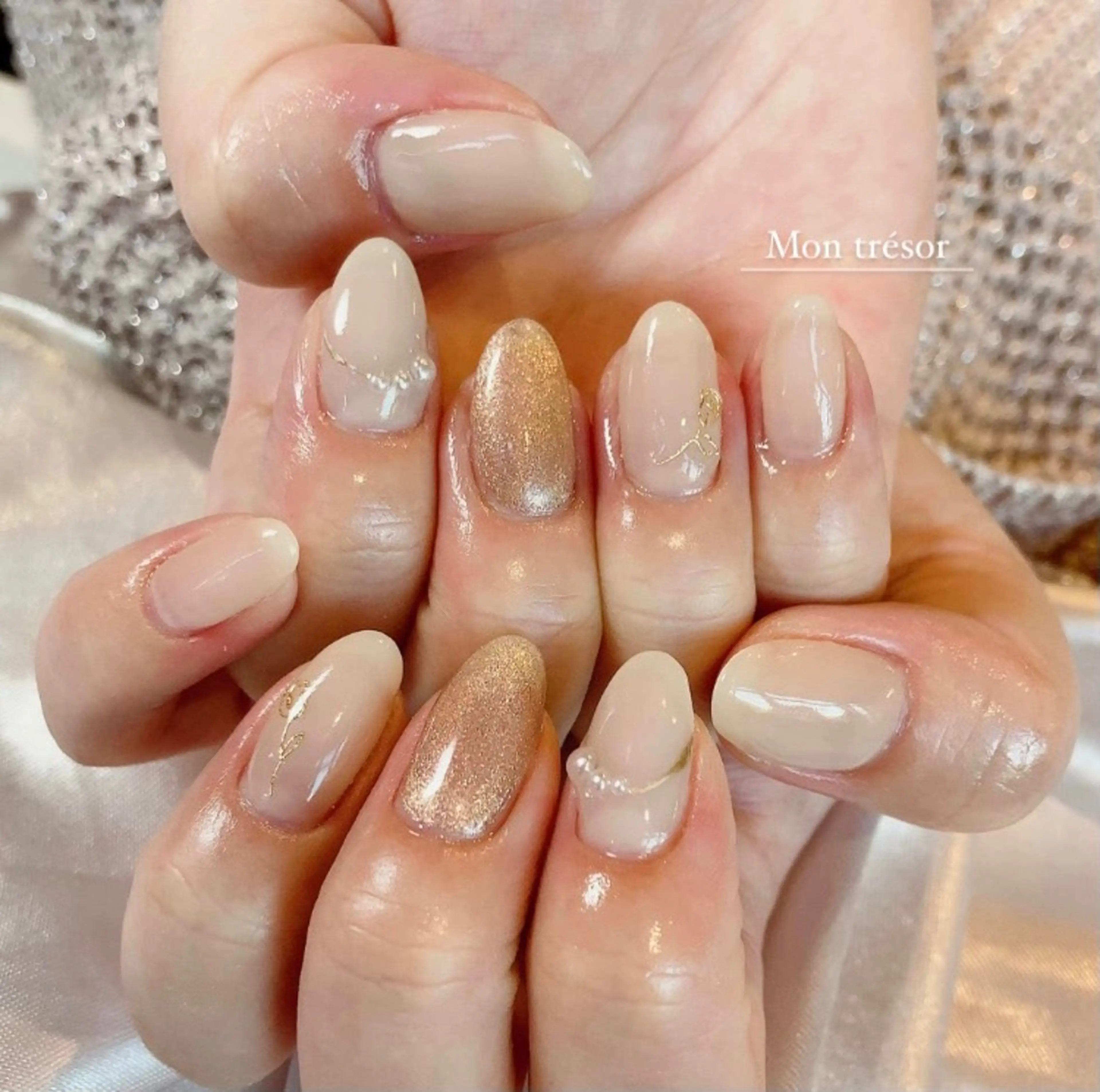 ネイル シンプルネイル Montrésor 名古屋ネイルサロンのネイルデザイン