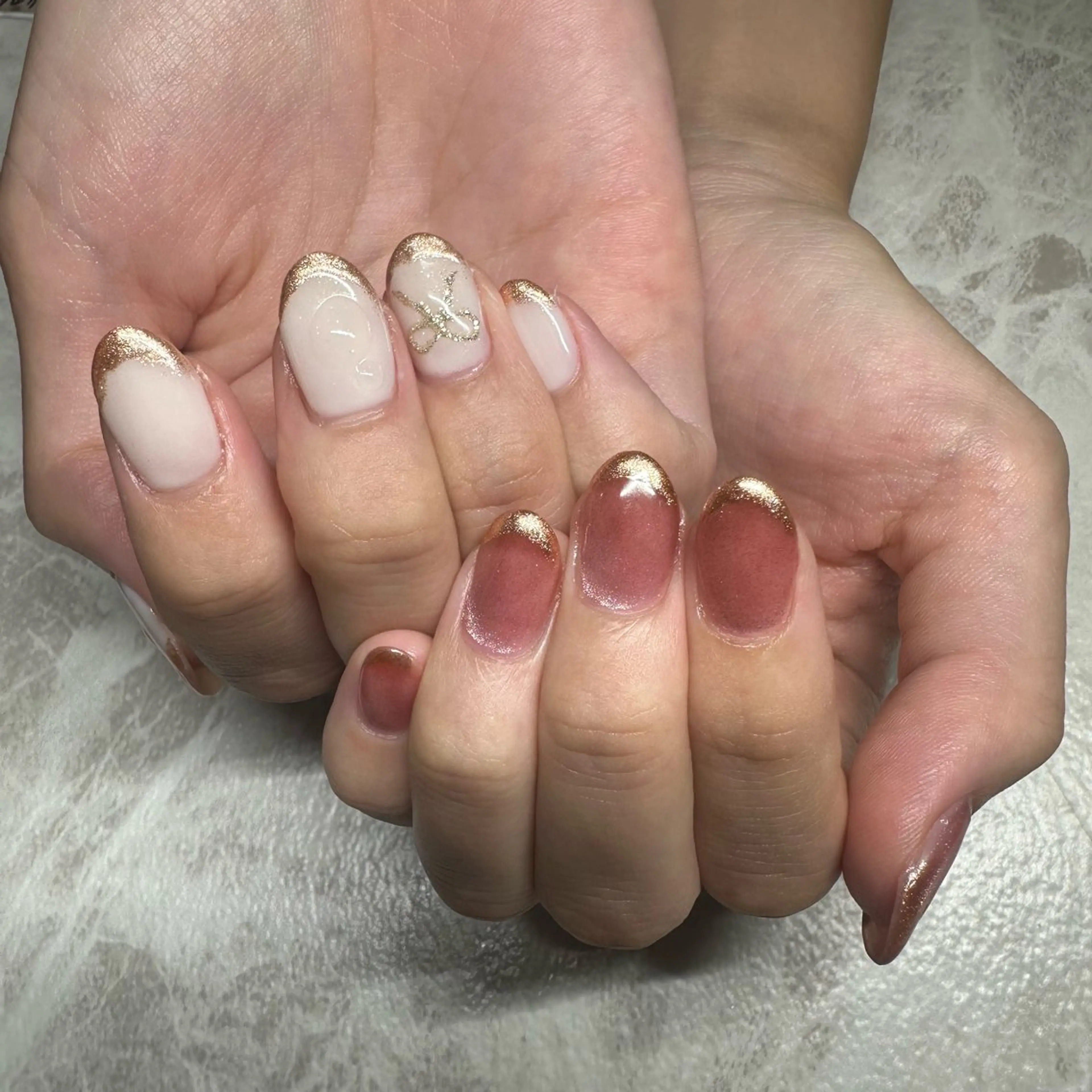 ネイル フレンチネイル ミラーネイル リボン a Tomokaのネイルデザイン