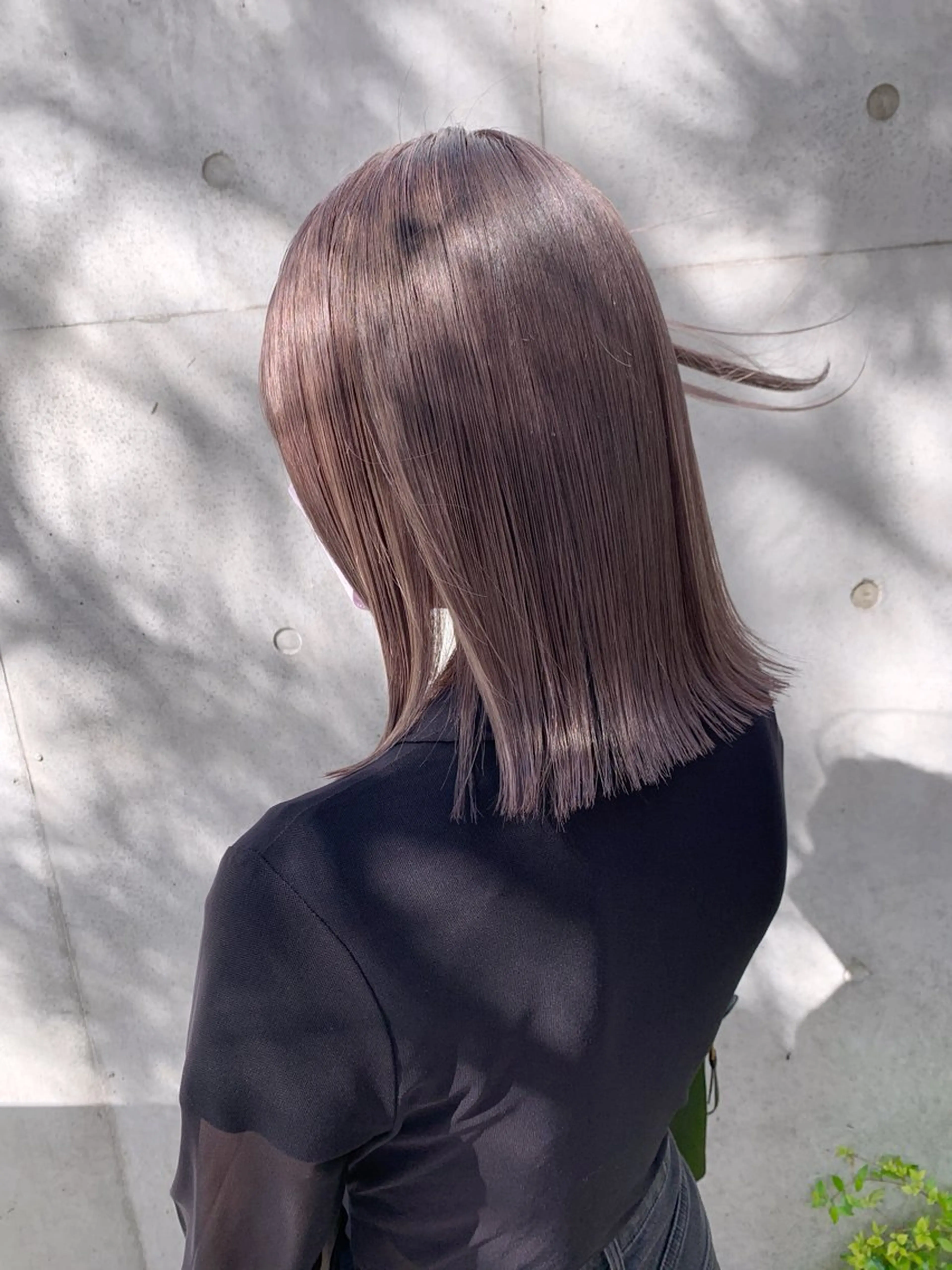 ミディアム カラー ヘアアレンジ ボブ/透明感ベージュ 🫧クルミ🌟のヘアスタイル
