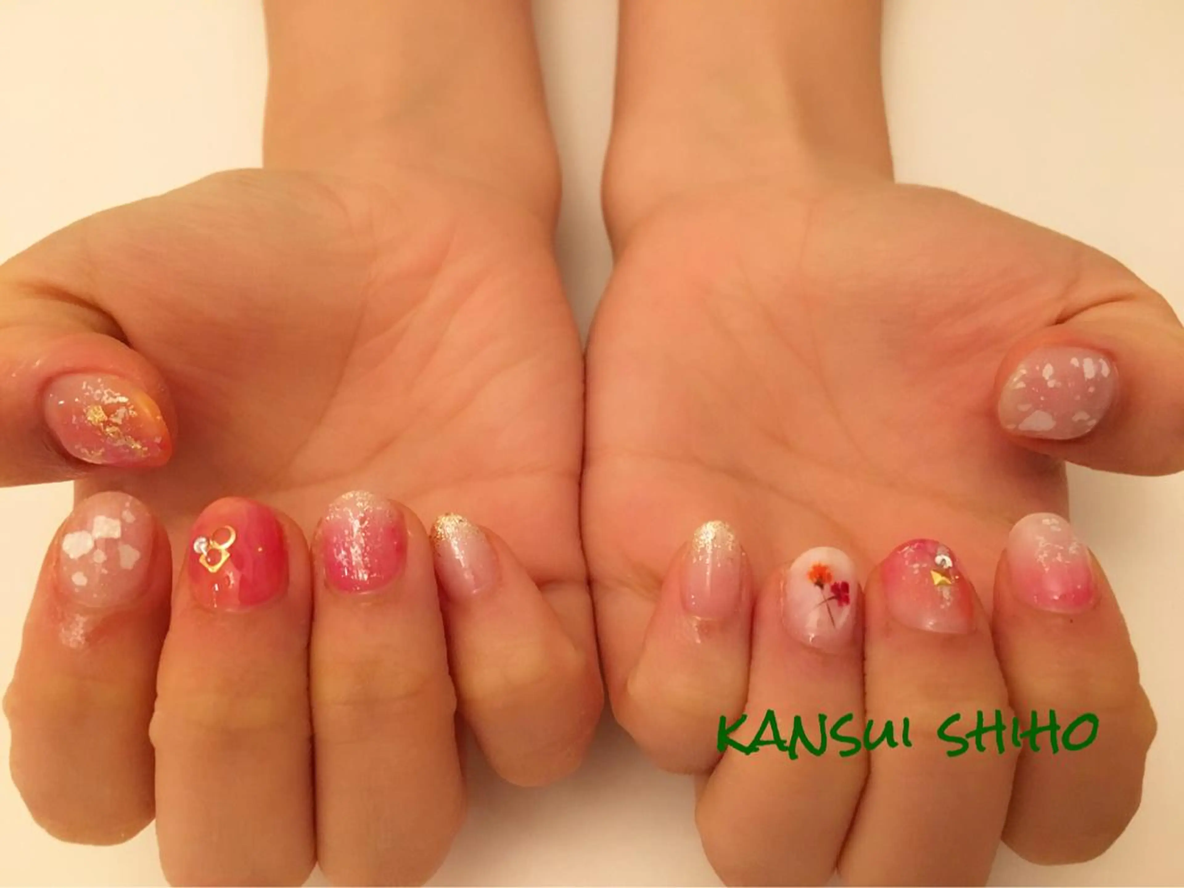 ネイル Elio 国泰寺のネイルデザイン