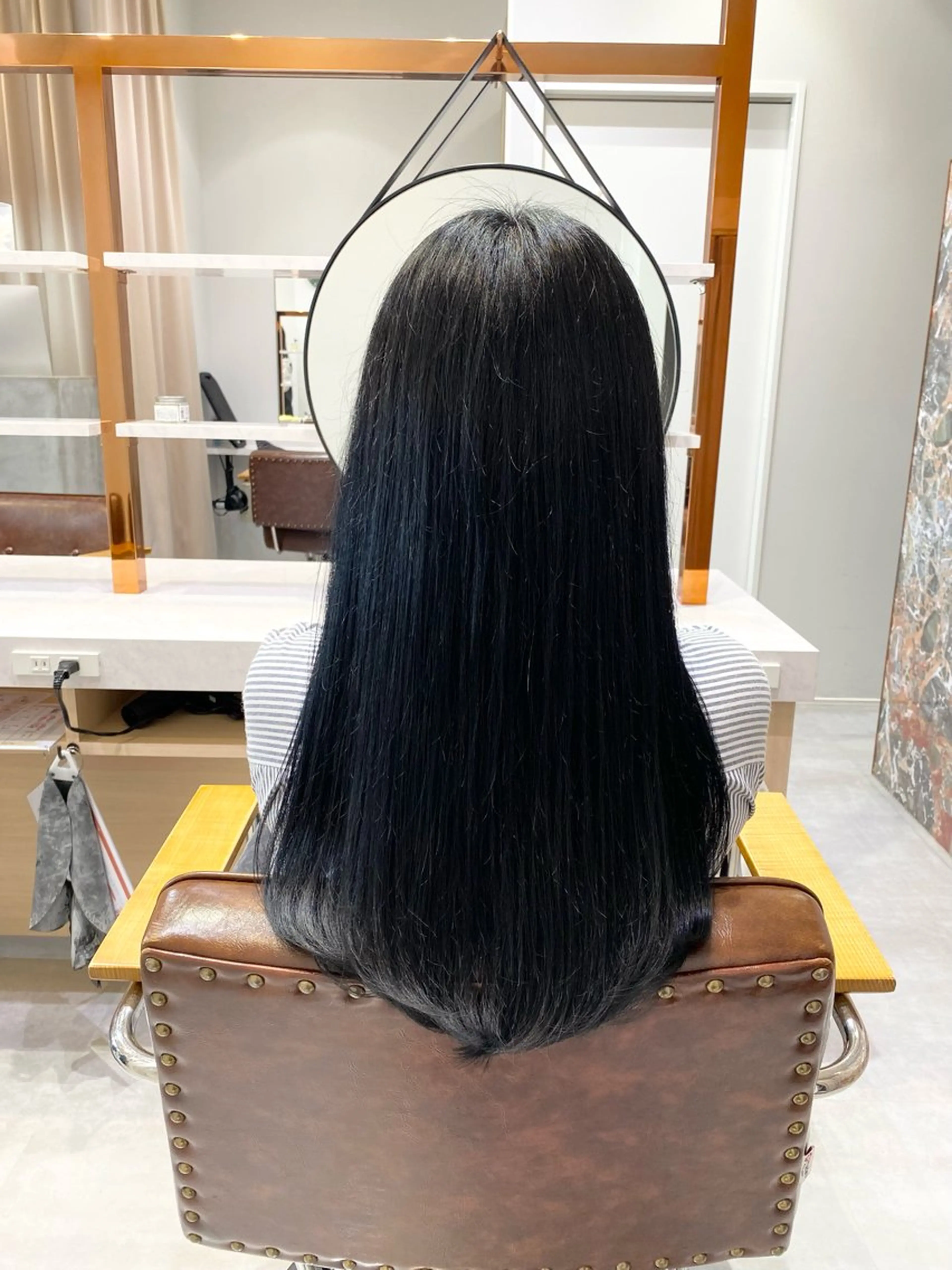 ロング calna 古賀 菜摘のヘアスタイル