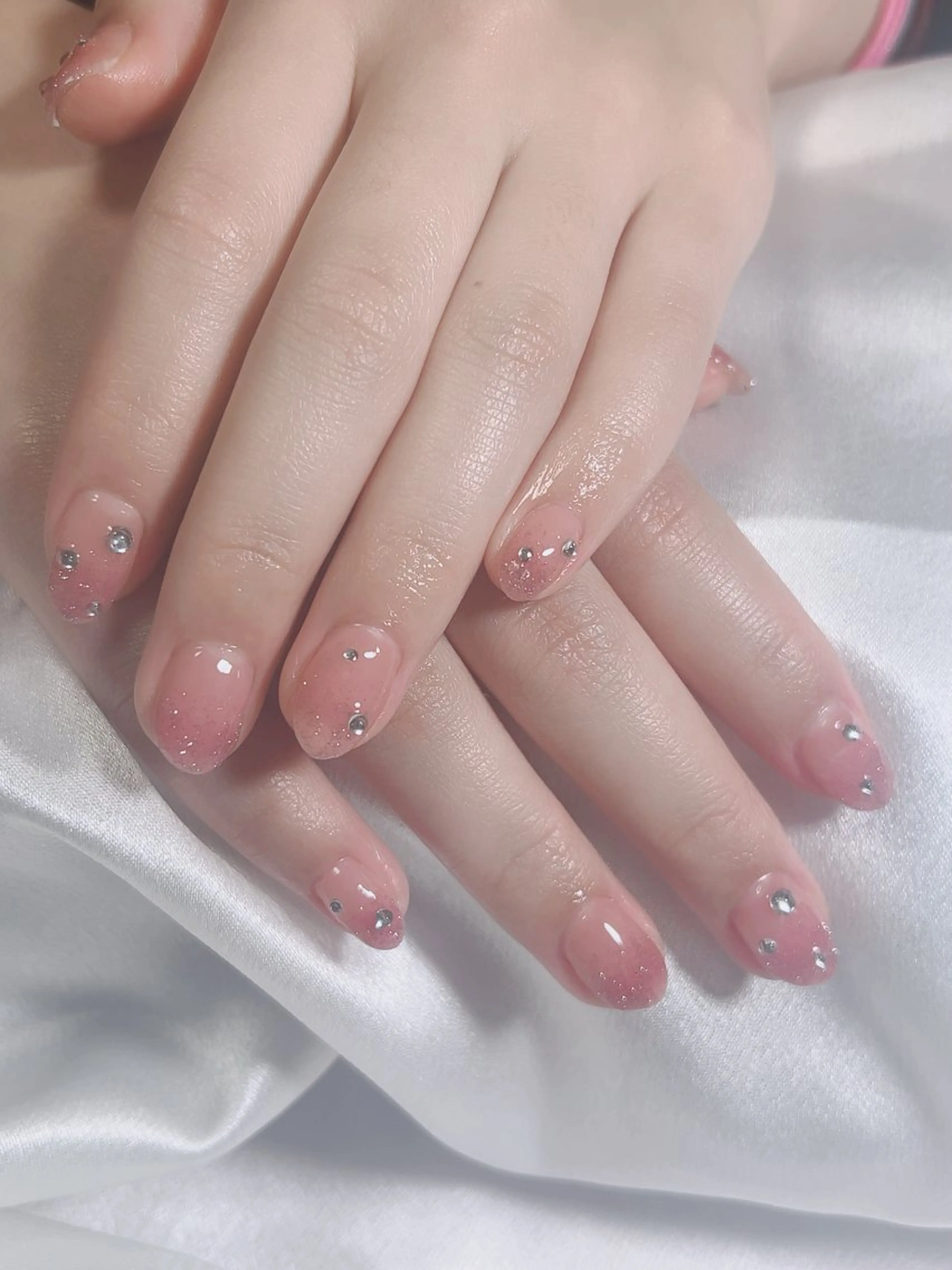 ネイル ハンドネイル nail studio Ulu所属・漆崎 茜のネイルデザイン