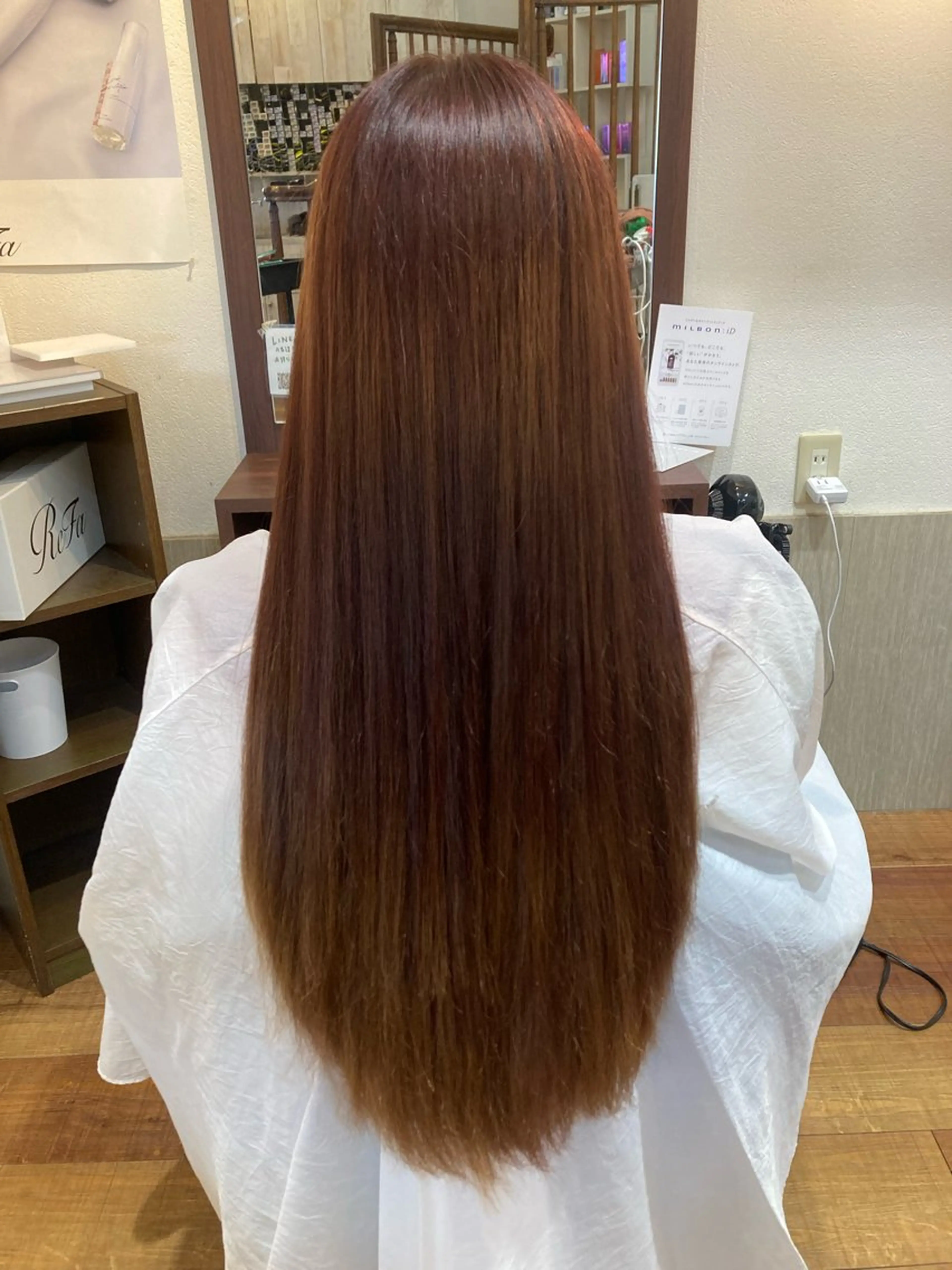 ロング 髪質改善カラー 縮毛矯正🤍辻桃加のヘアスタイル