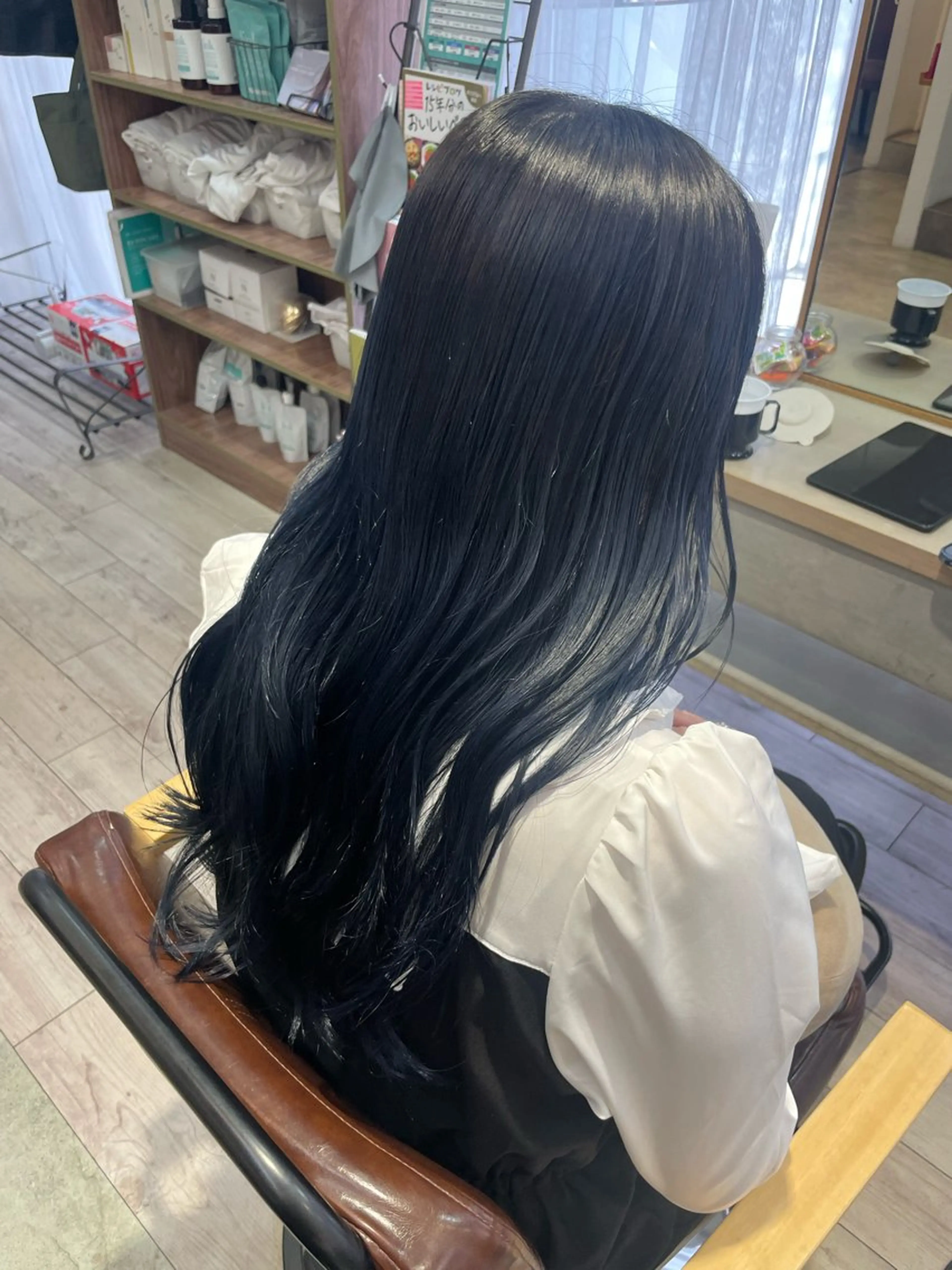 ロング カラー 川村 諒のヘアスタイル