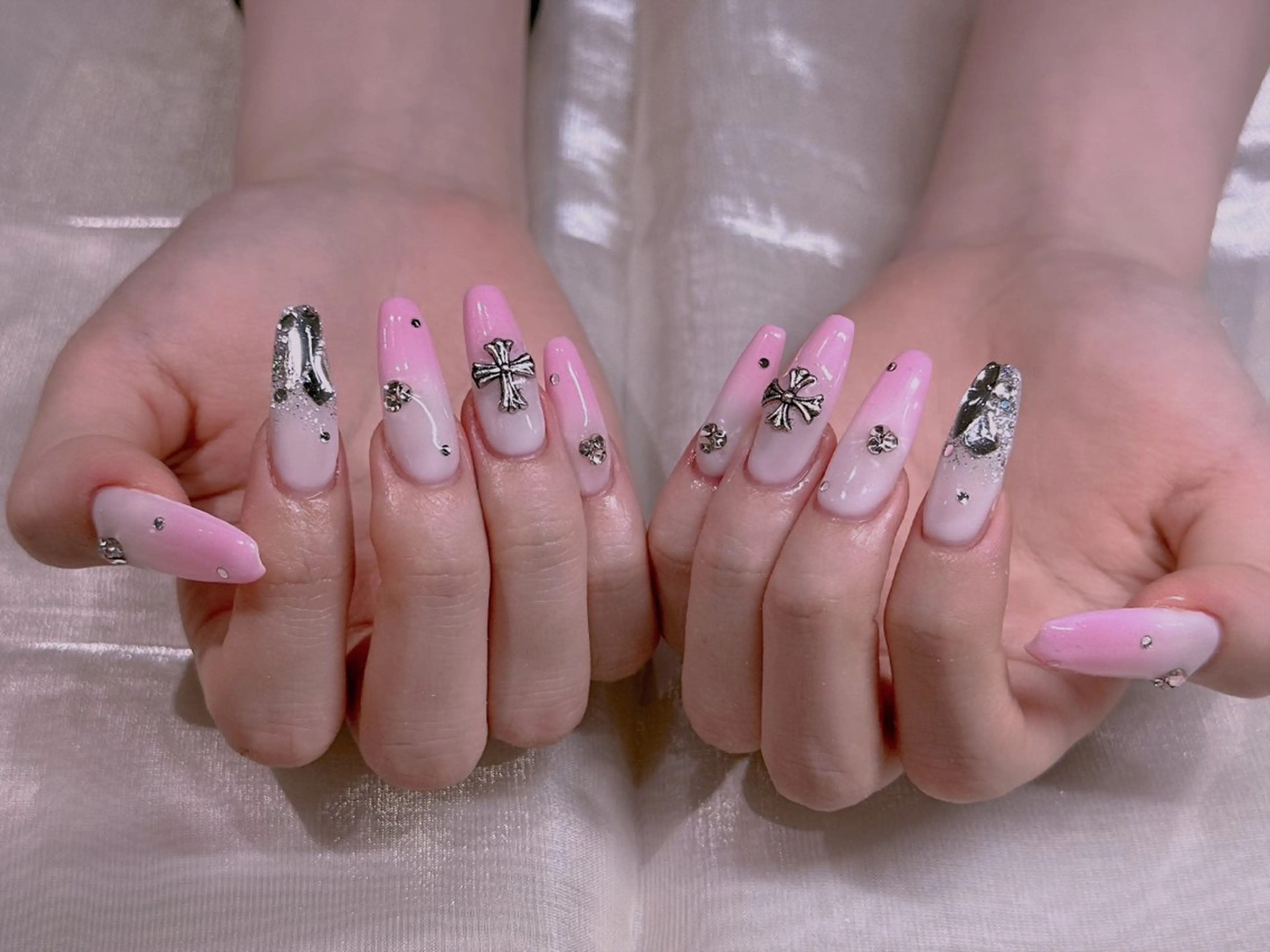 ネイル ハンドネイル エムズ エムズのマツエク・マツパデザイン