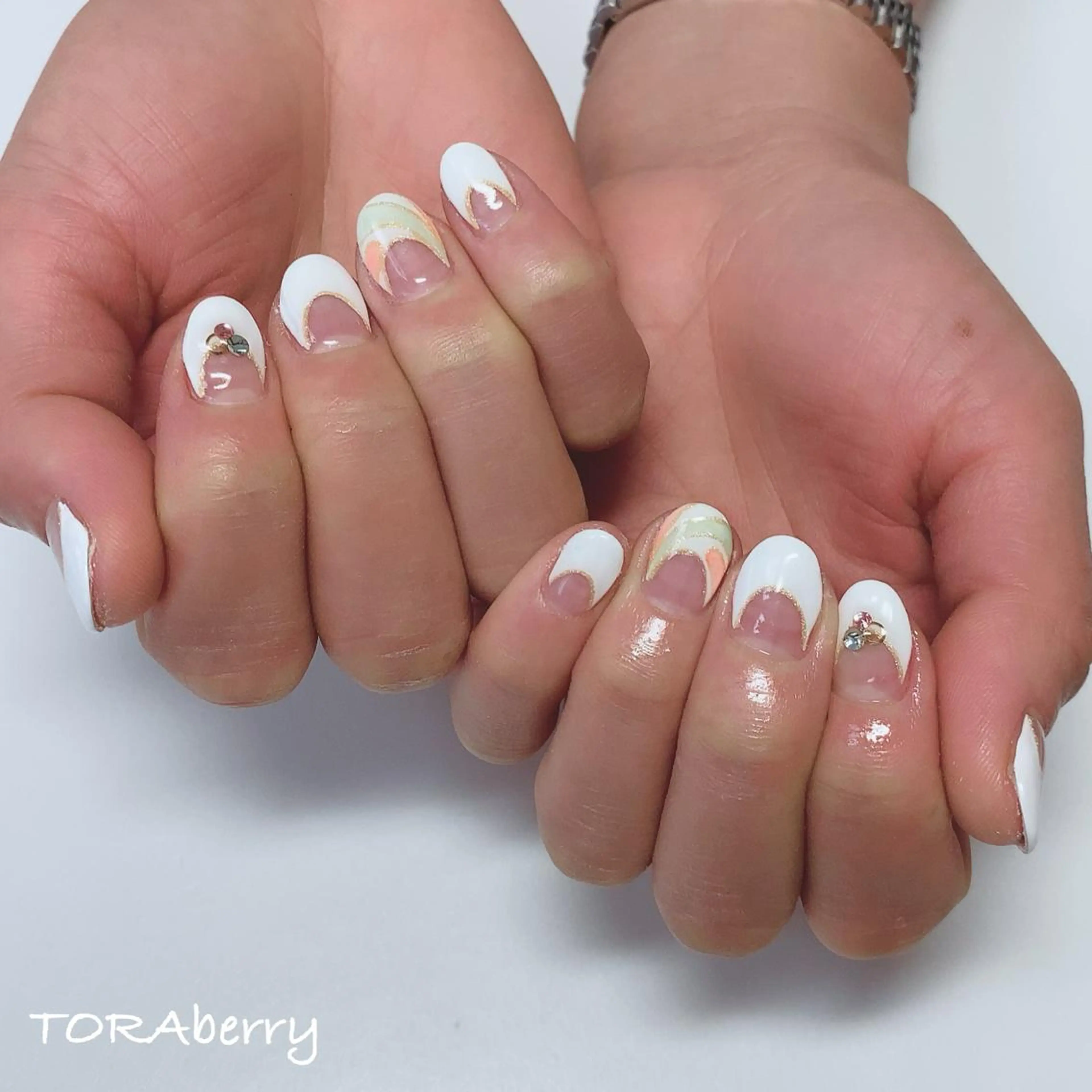 ネイル ハンドネイル ネイリスト なつみのネイルデザイン