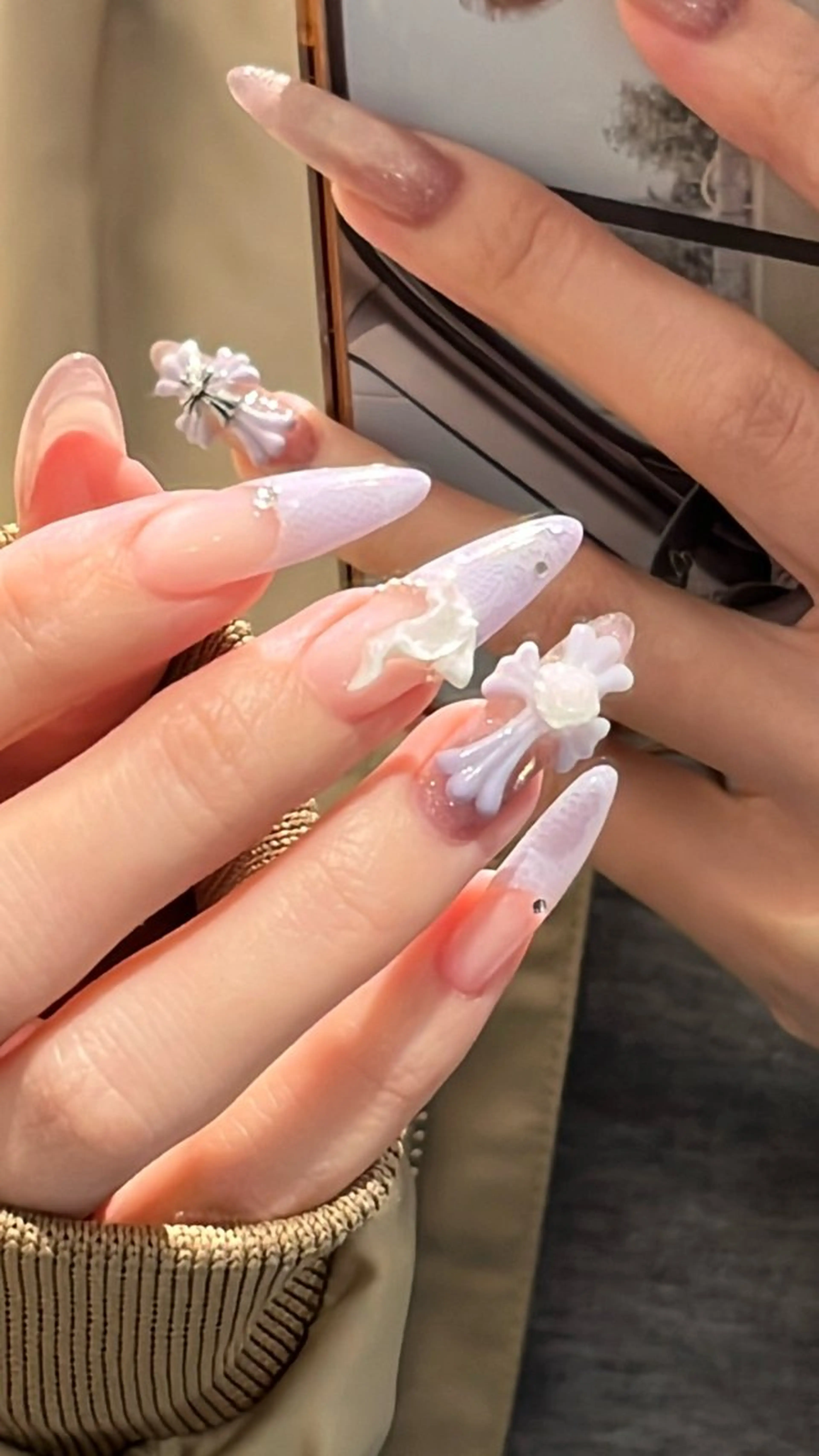 ネイル ハンドネイル prunelle .のネイルデザイン