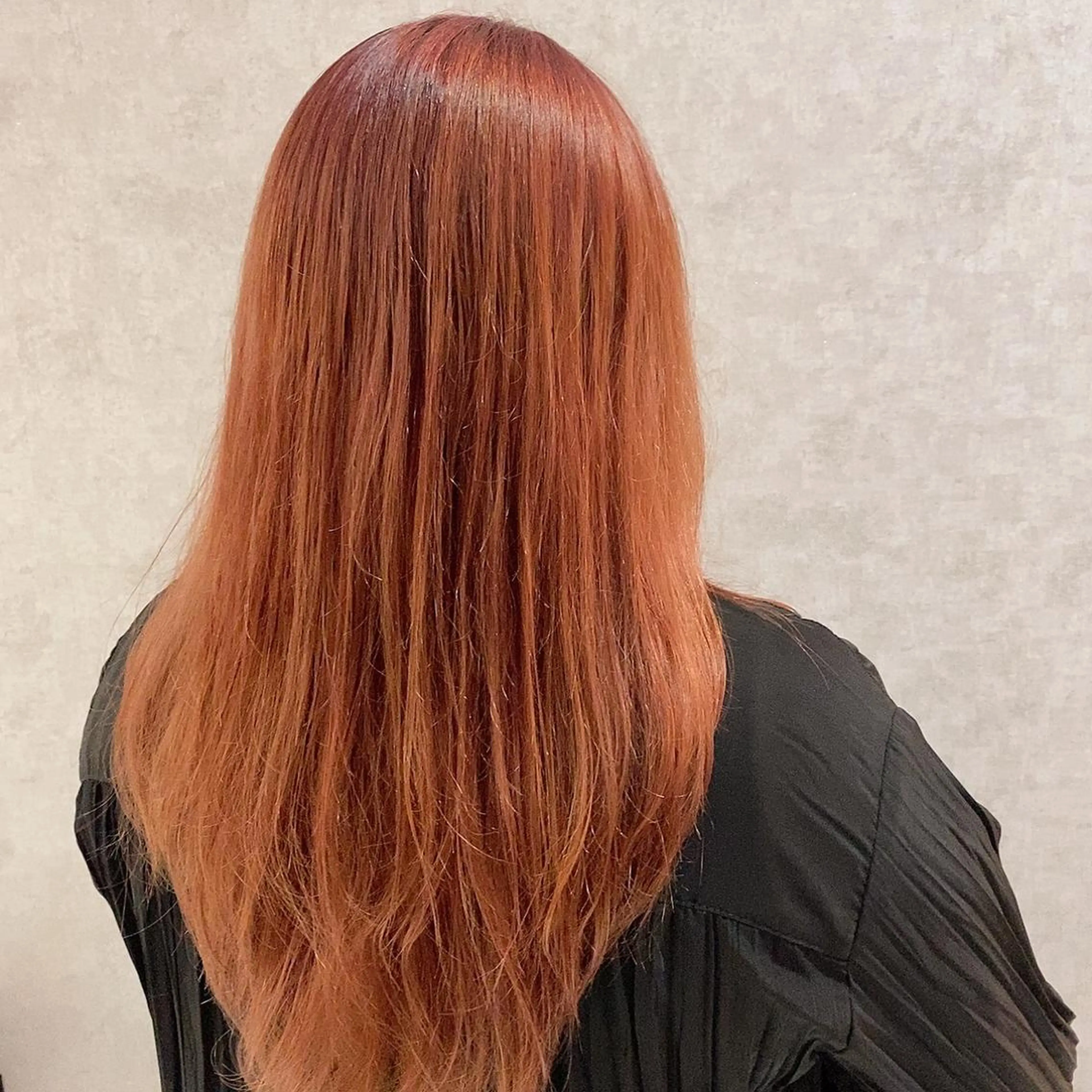 ロング 福岡縮毛矯正✨️ ストレート 向井和輝のヘアスタイル