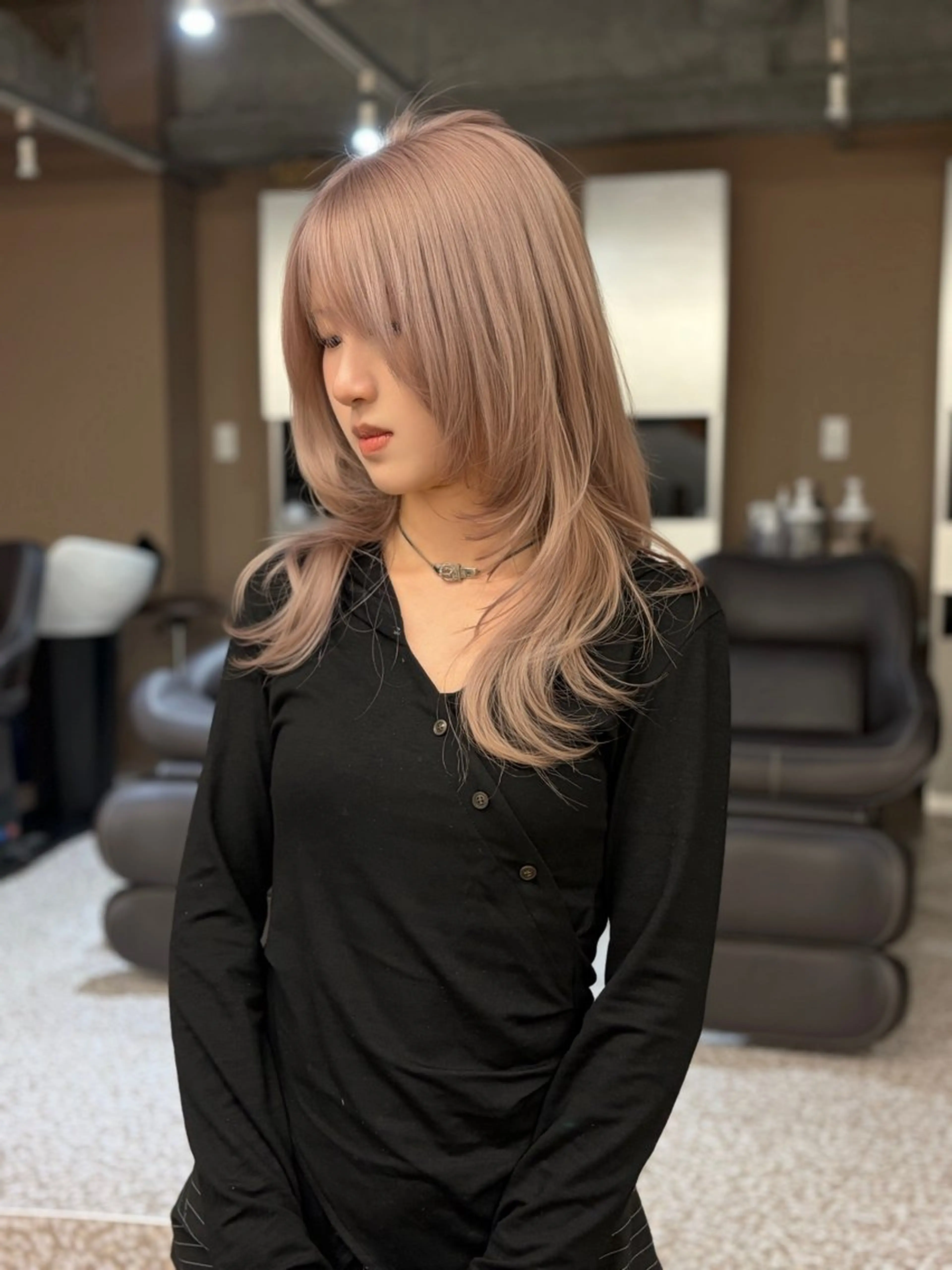 ロング ヘアカラー 💛透明感ハイトーン /ブリーチ縮毛💛のヘアスタイル