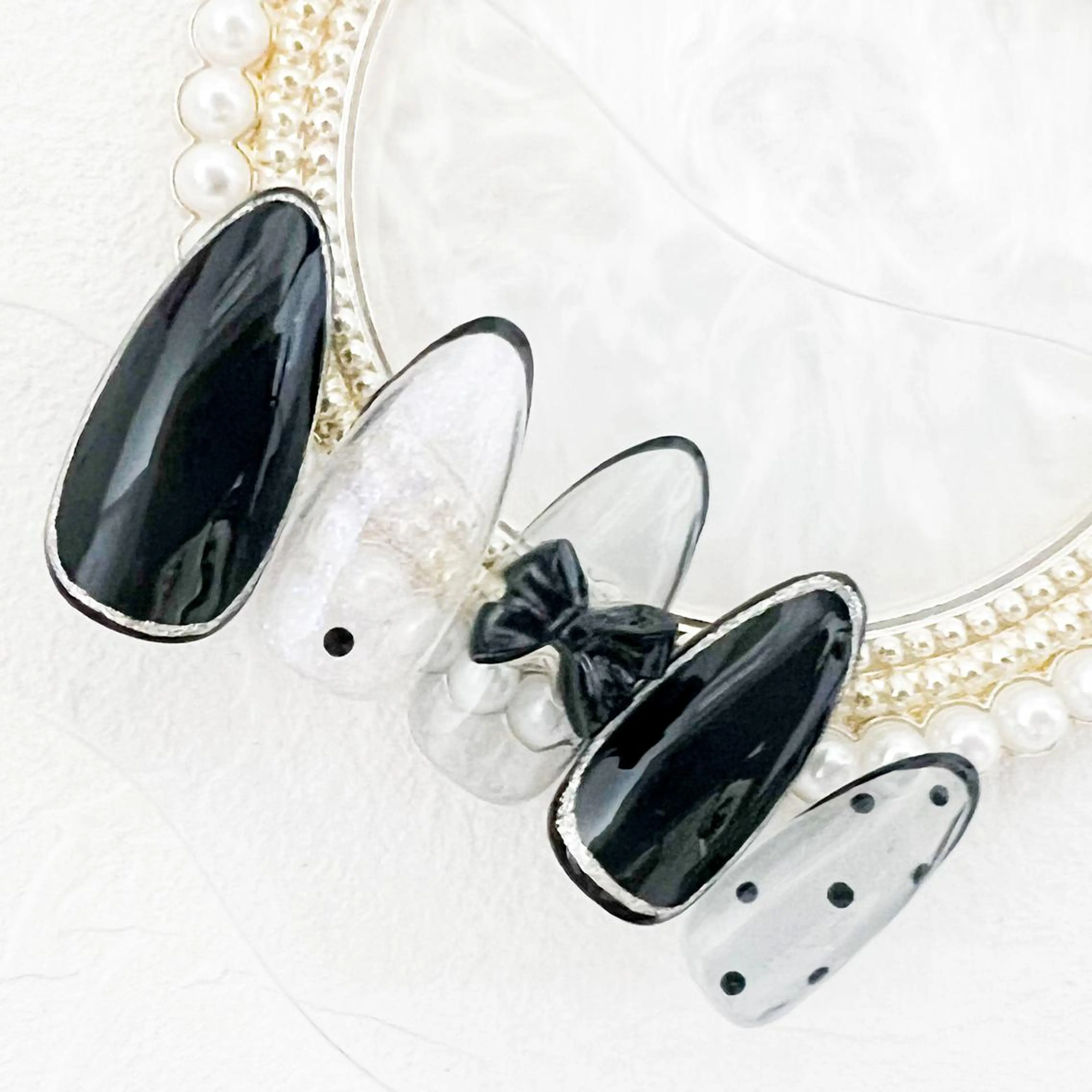 ネイル リボン ワンホンネイル rouse nail RISATOのネイルデザイン