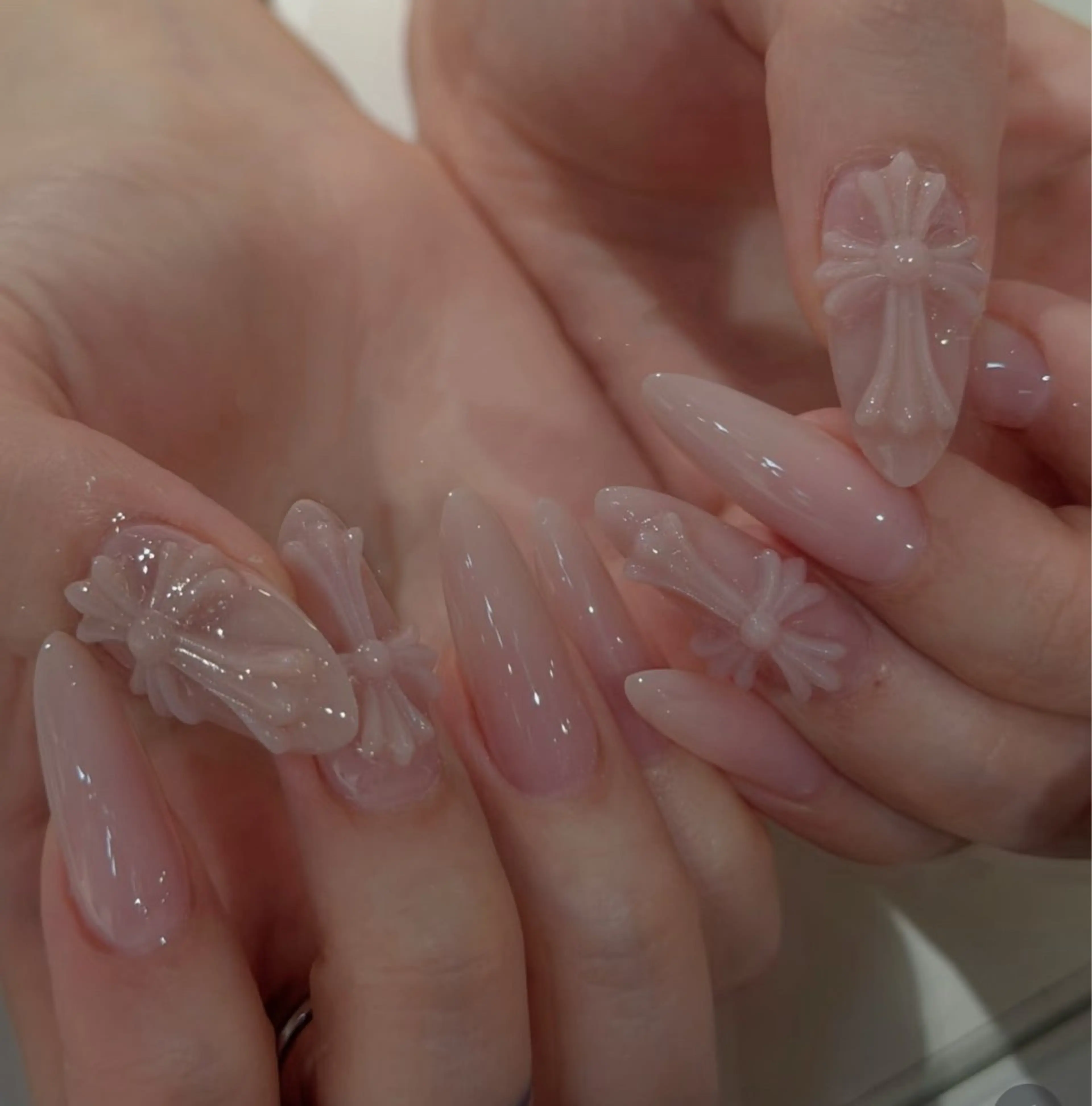 ネイル ハンドネイル ハンドケア 🍑 momo_nailのネイルデザイン