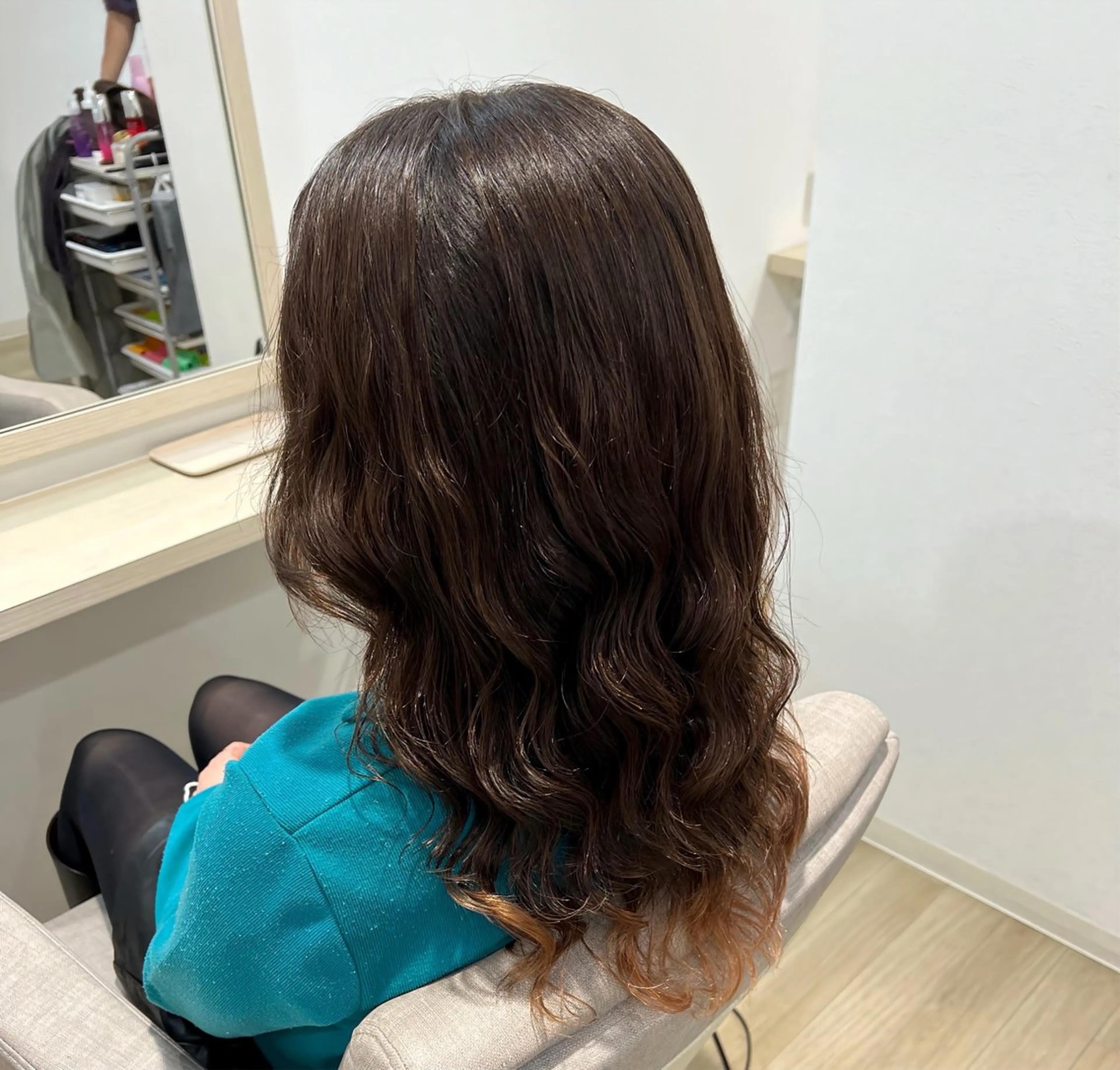 ロング パーマ 縮毛矯正 秋山 勝陽のヘアスタイル