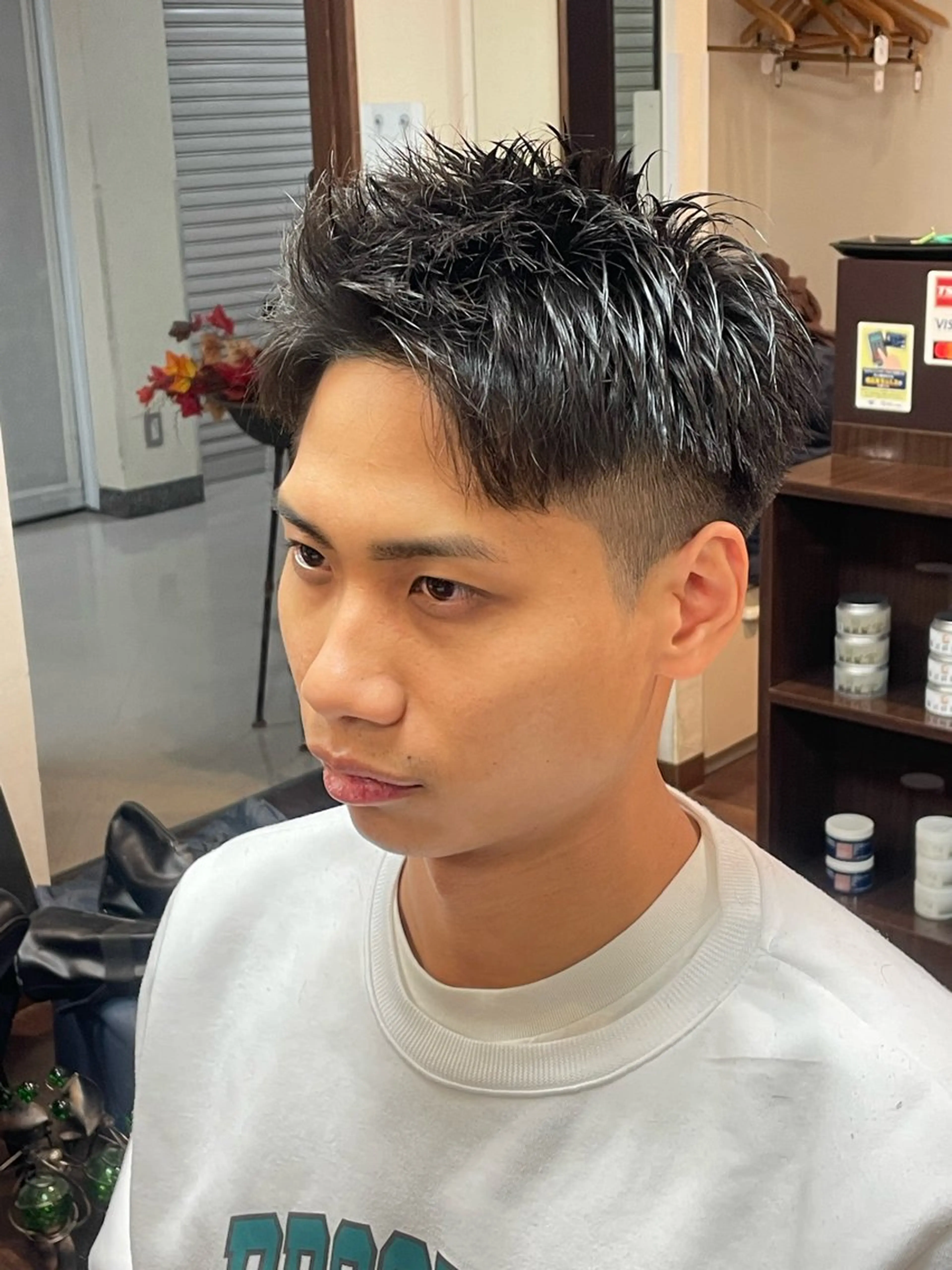 ショート メンズ ZANGIRI 根本のヘアスタイル