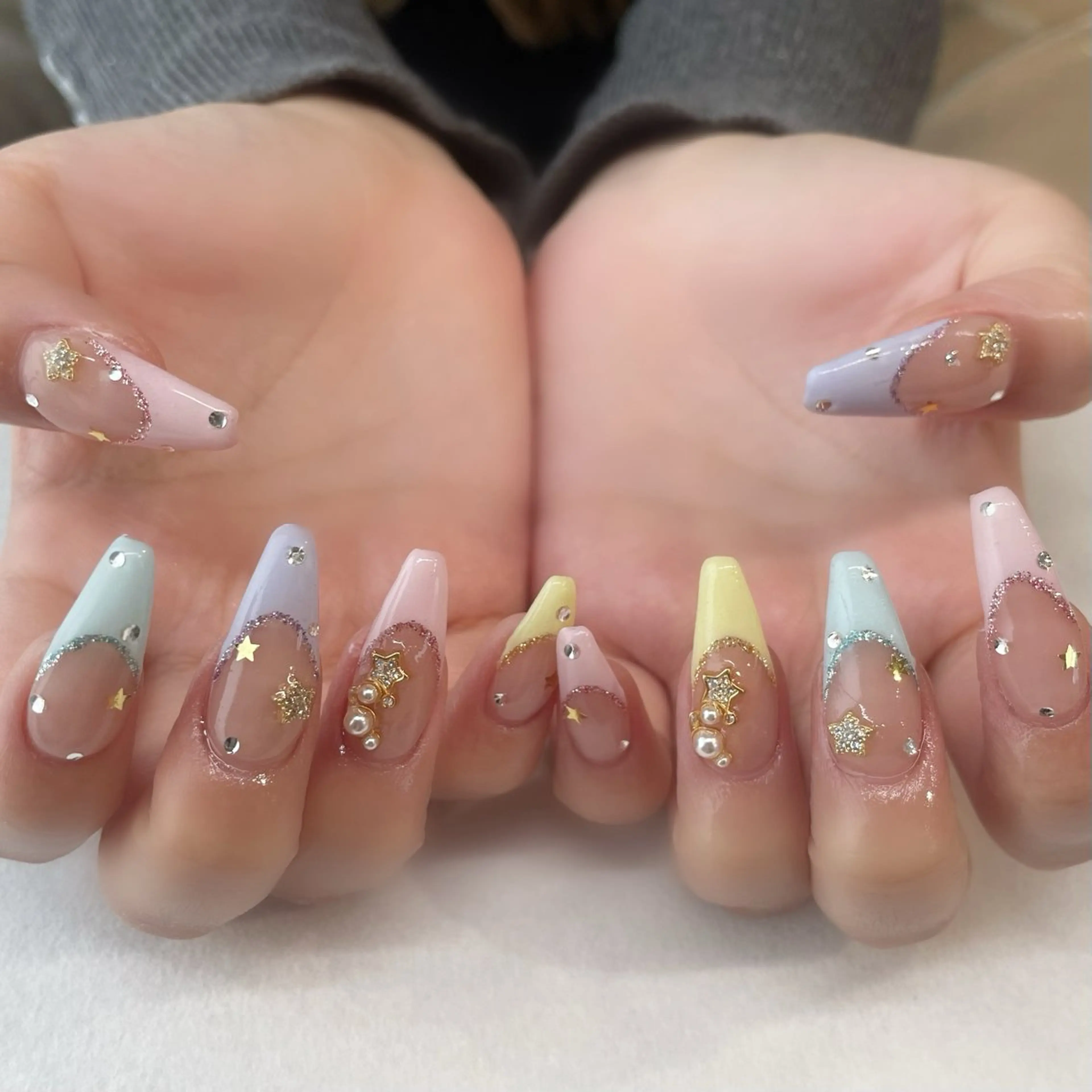 ネイル ハンドネイル 💎🐰 saki. m 🐰💎のネイルデザイン