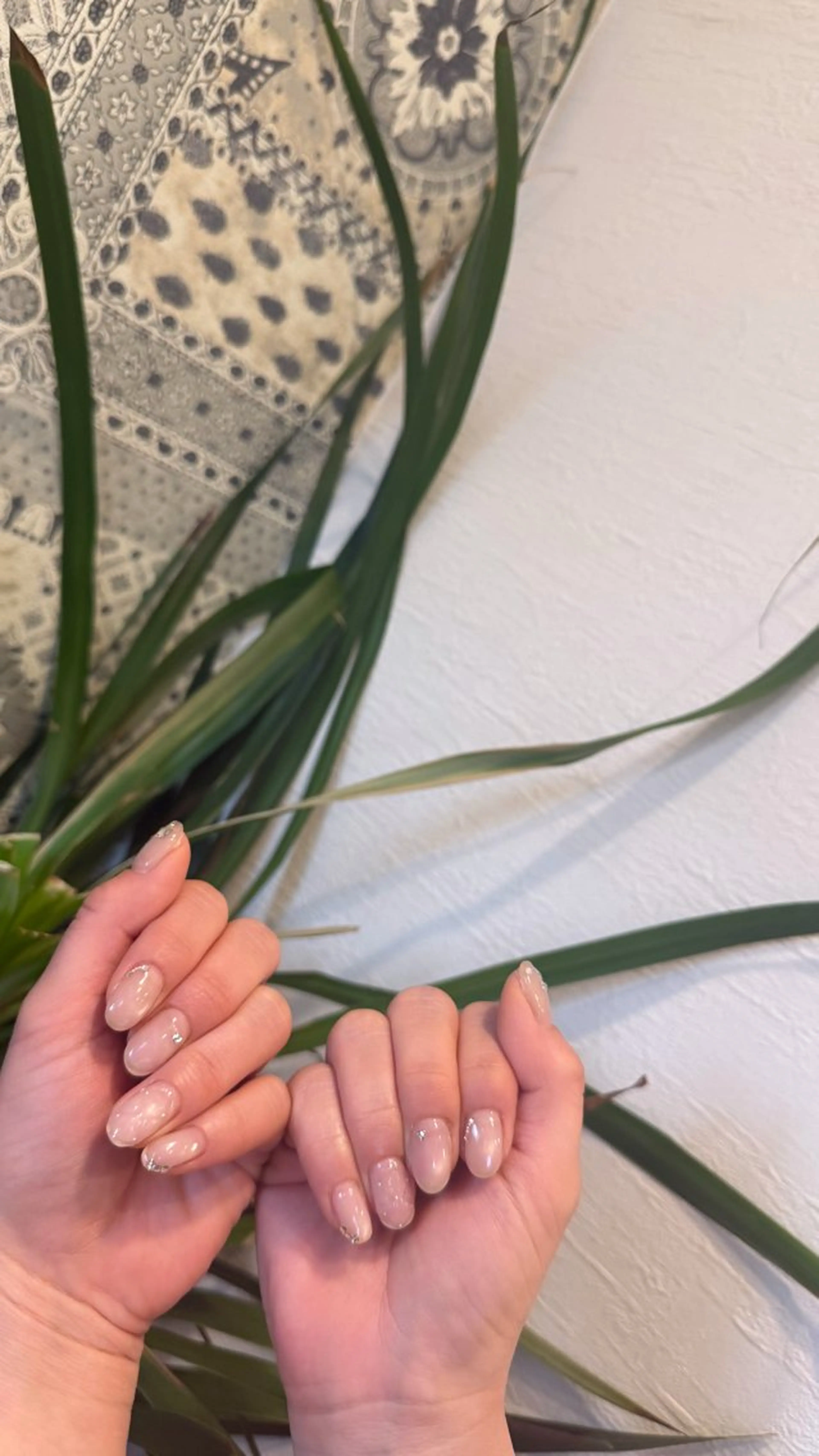 ミディアム ハンドネイル essornail_ arinのネイルデザイン