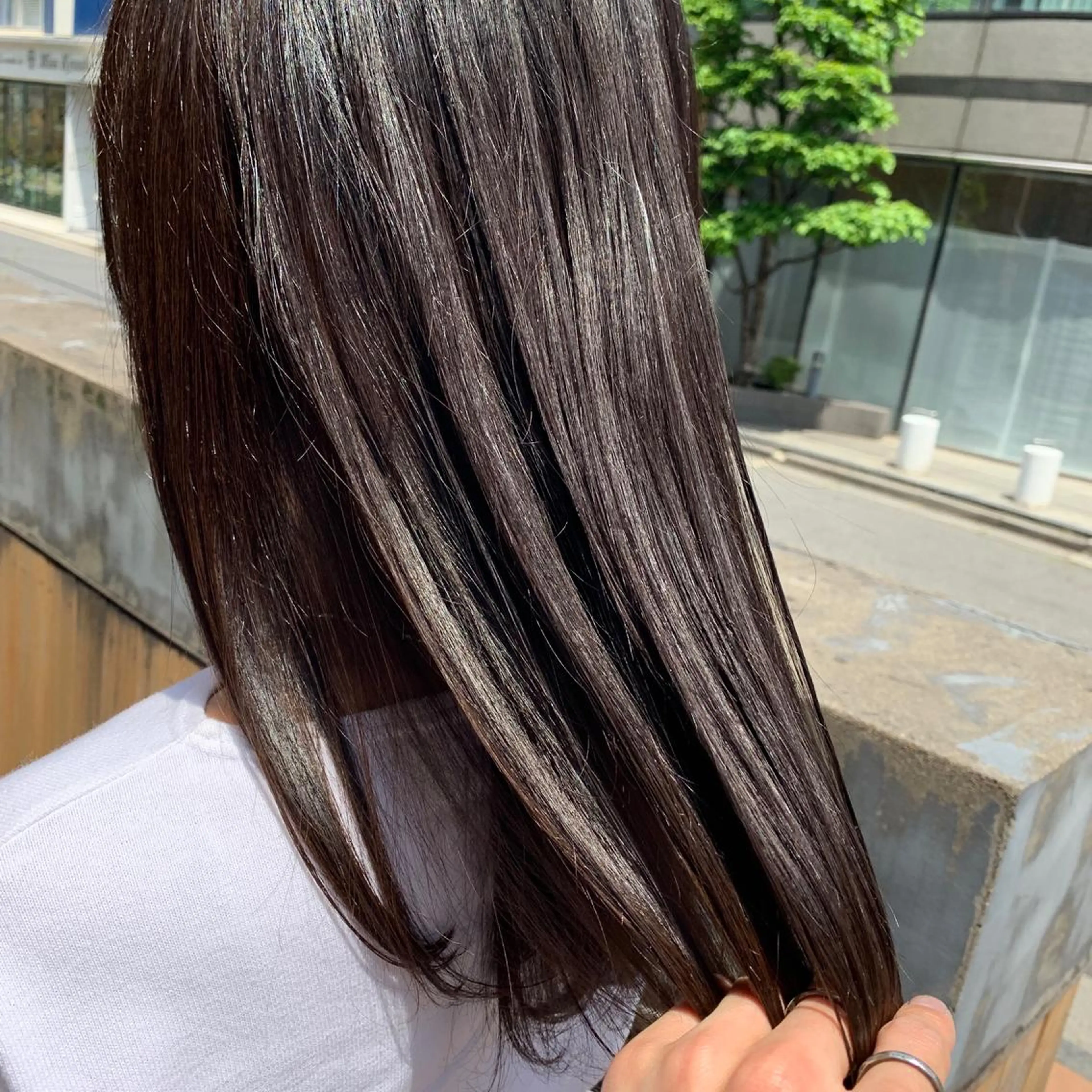 セミロング カラー パーマ ヘアアレンジ 黒髪 透明感カラー グレージュ カット ヘアカラー トリートメント 松田 亮葉のヘアスタイル