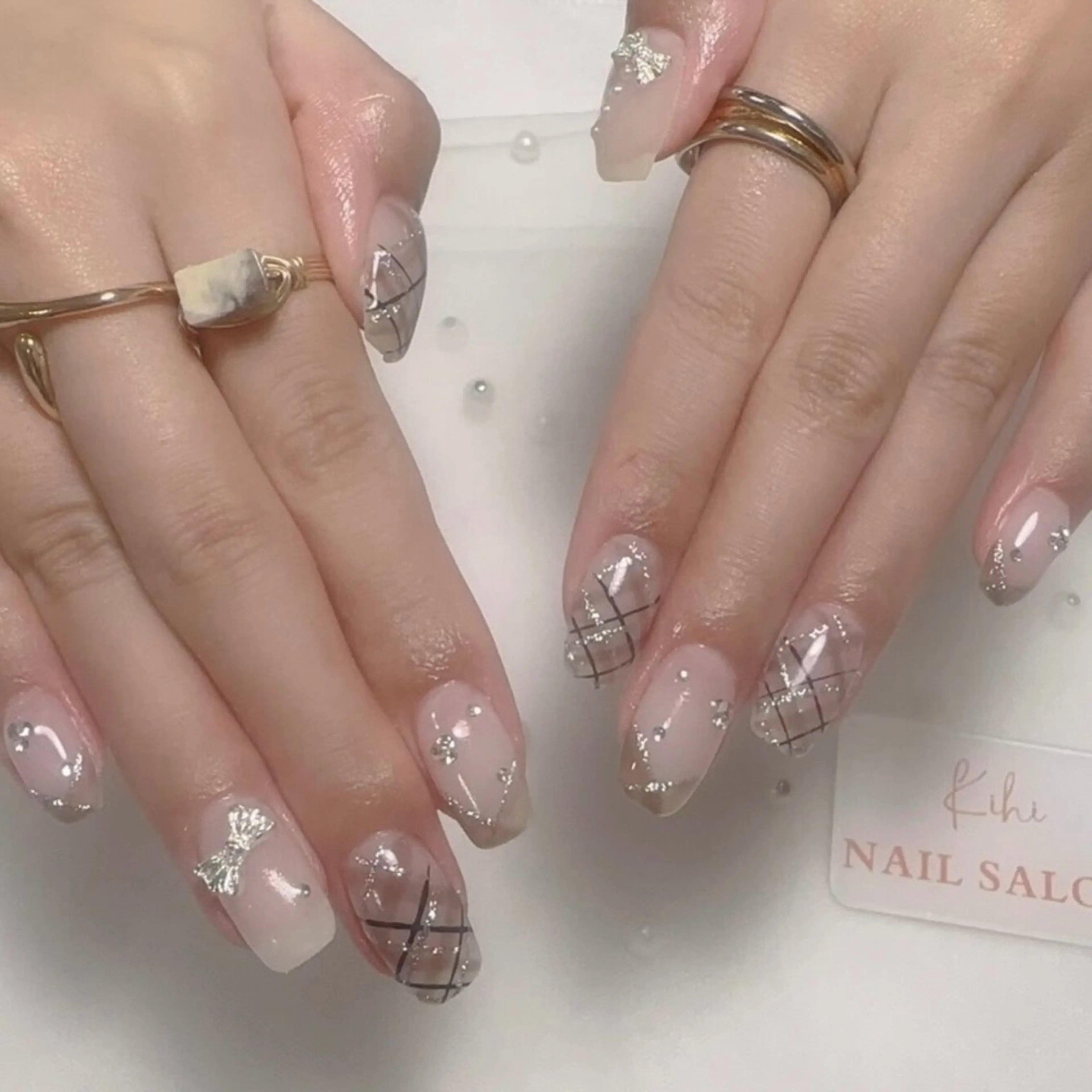 ネイル アートネイル フレンチネイル ジェルネイル グラデーション 韓国ネイル ハンドネイル 💕鈴木ユリ パラジェル/オフ無料のネイルデザイン