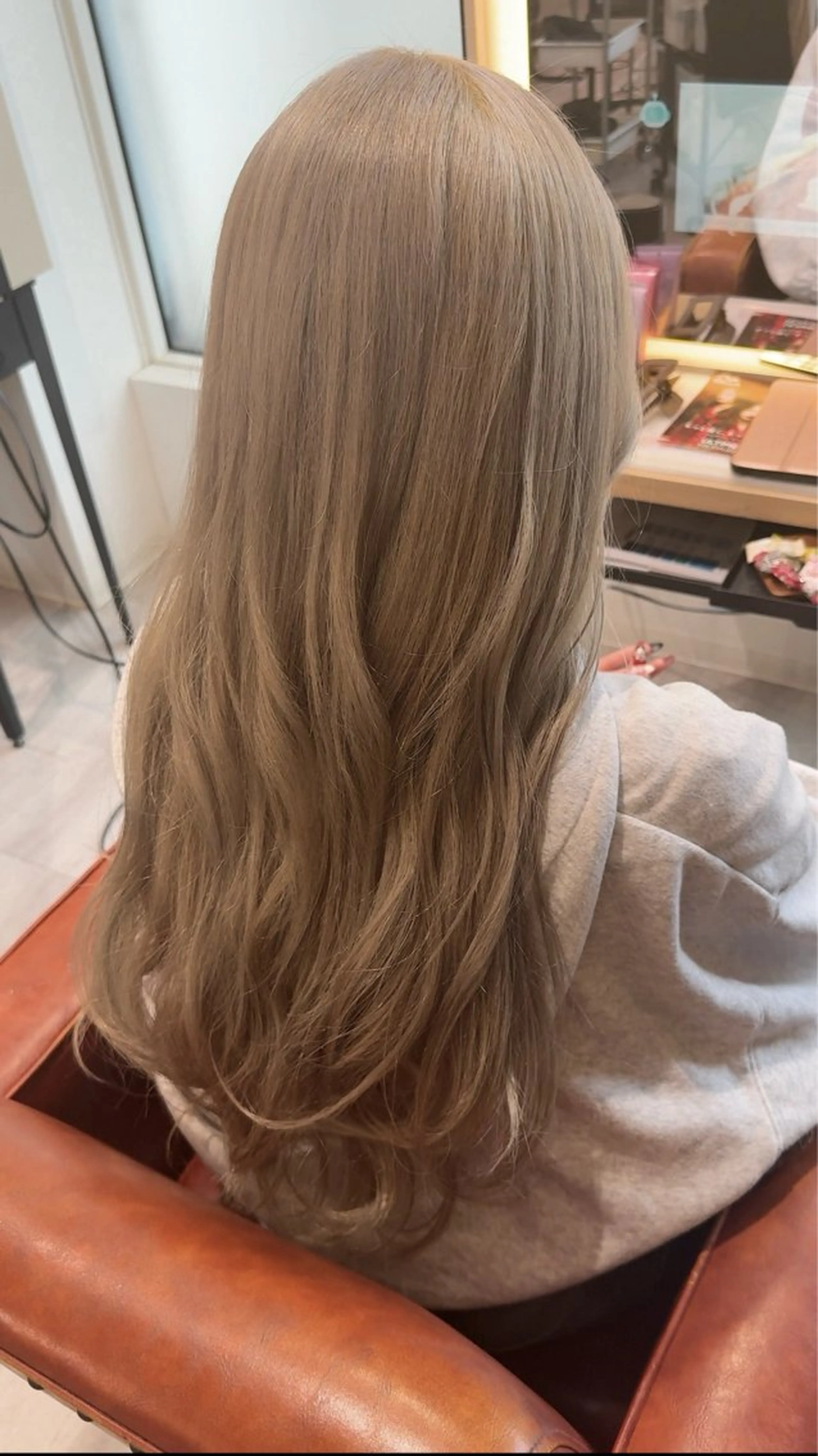 カラー 小川 翔友空のヘアスタイル