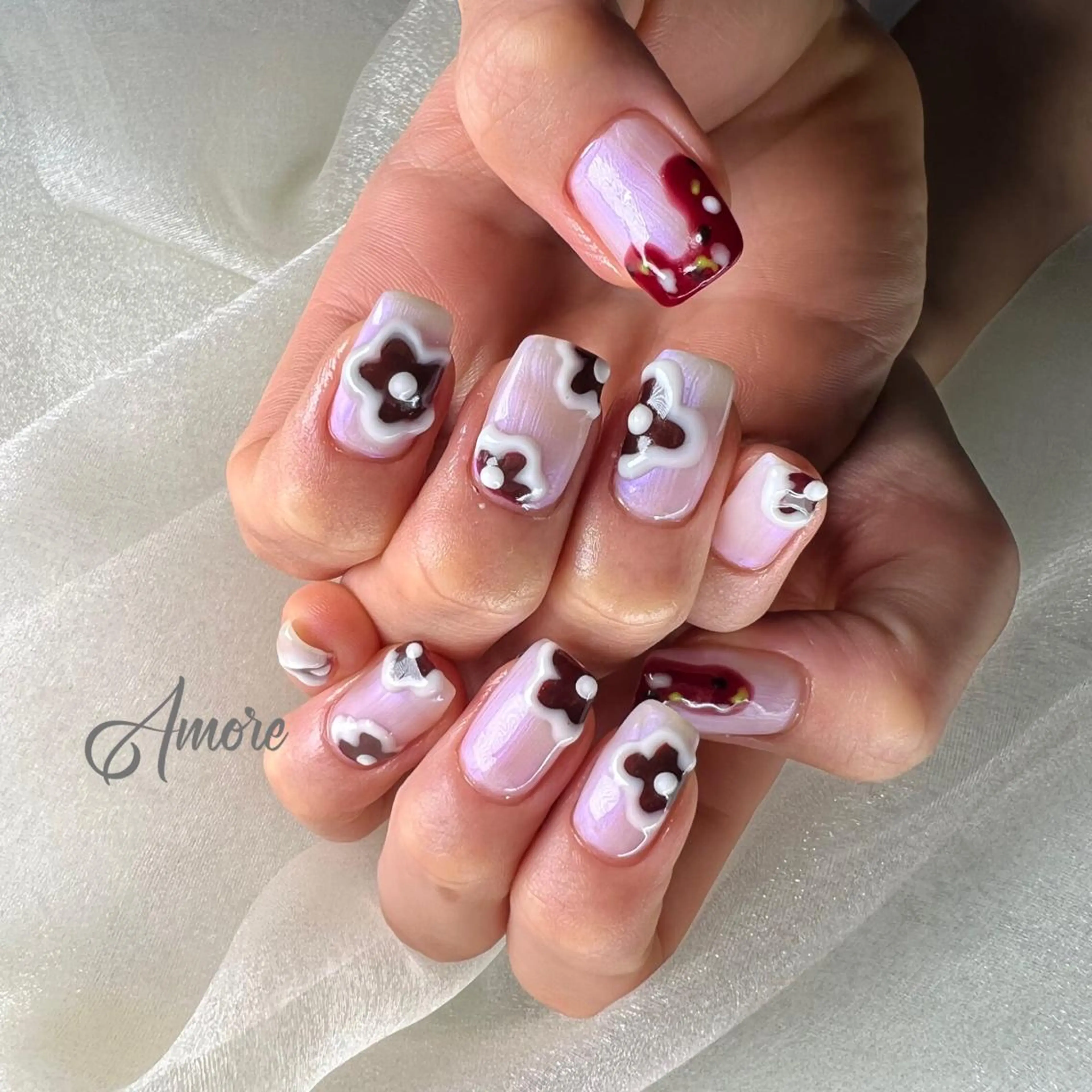 ネイル ジェルネイル 氷ネイル・うるうるネイル マグネットネイル ミラーネイル ニュアンスネイル You kyehwaのネイルデザイン