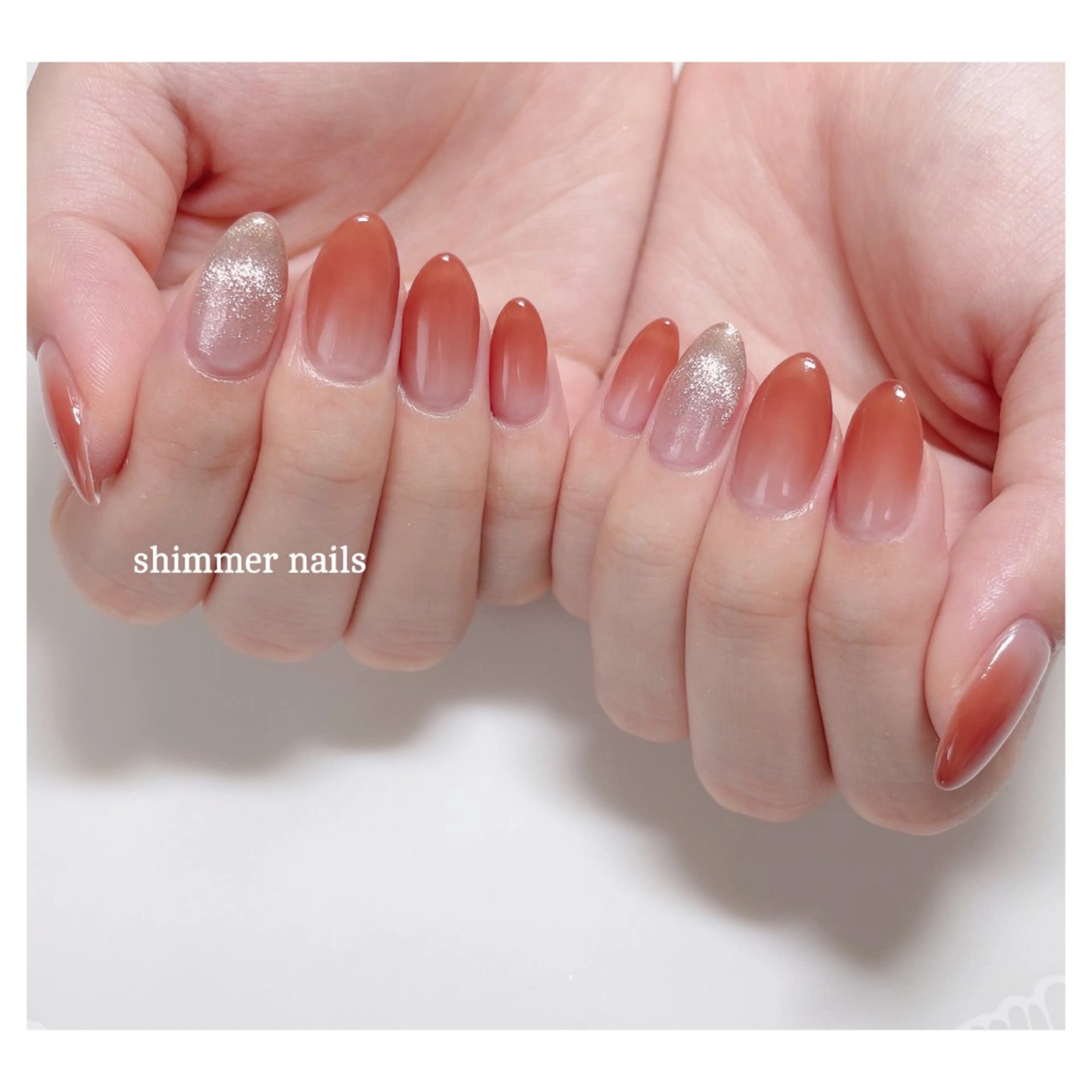 ネイル グラデーション shimmer nailsのネイルデザイン