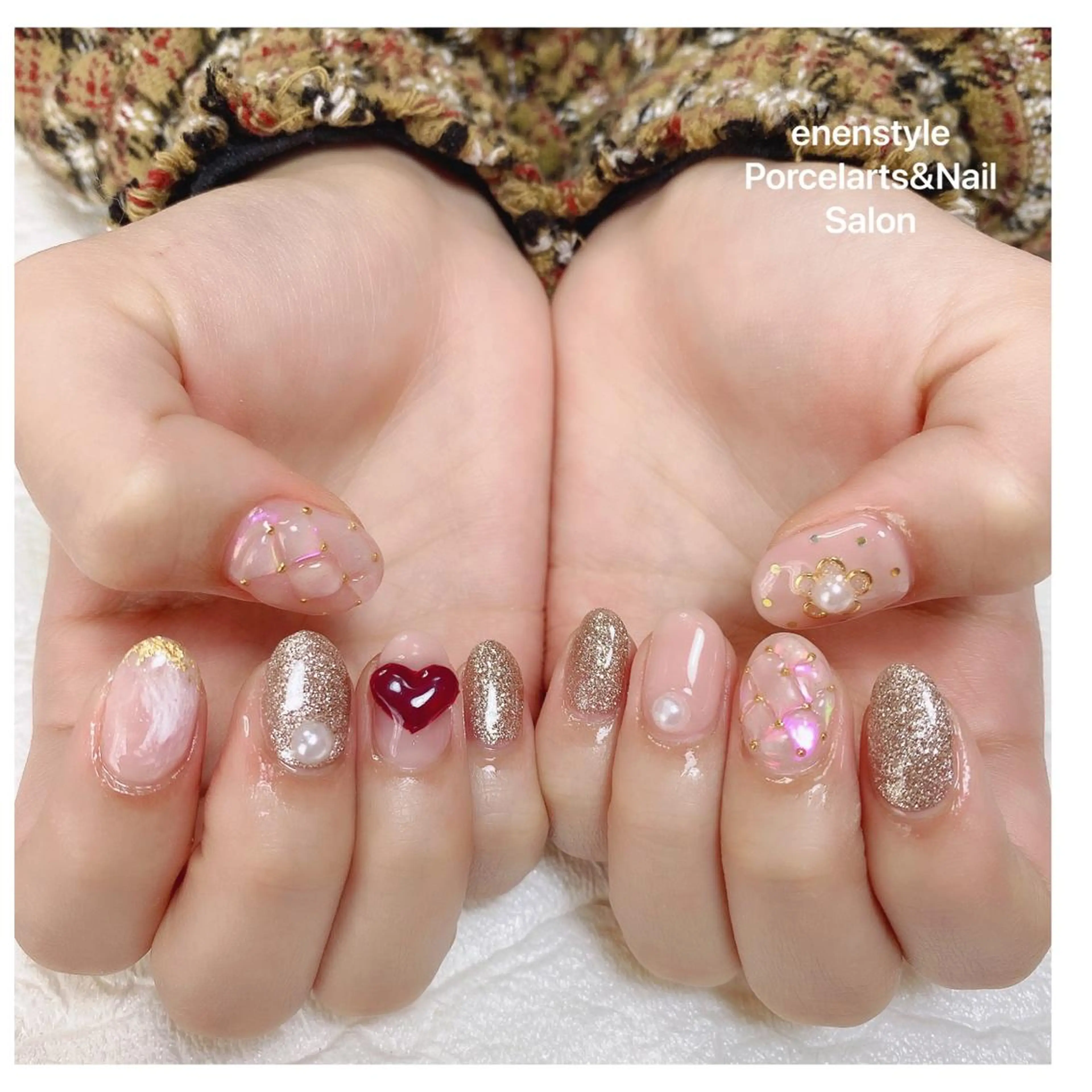 ミディアム ネイル ハンドネイル 👑enen style👑のネイルデザイン