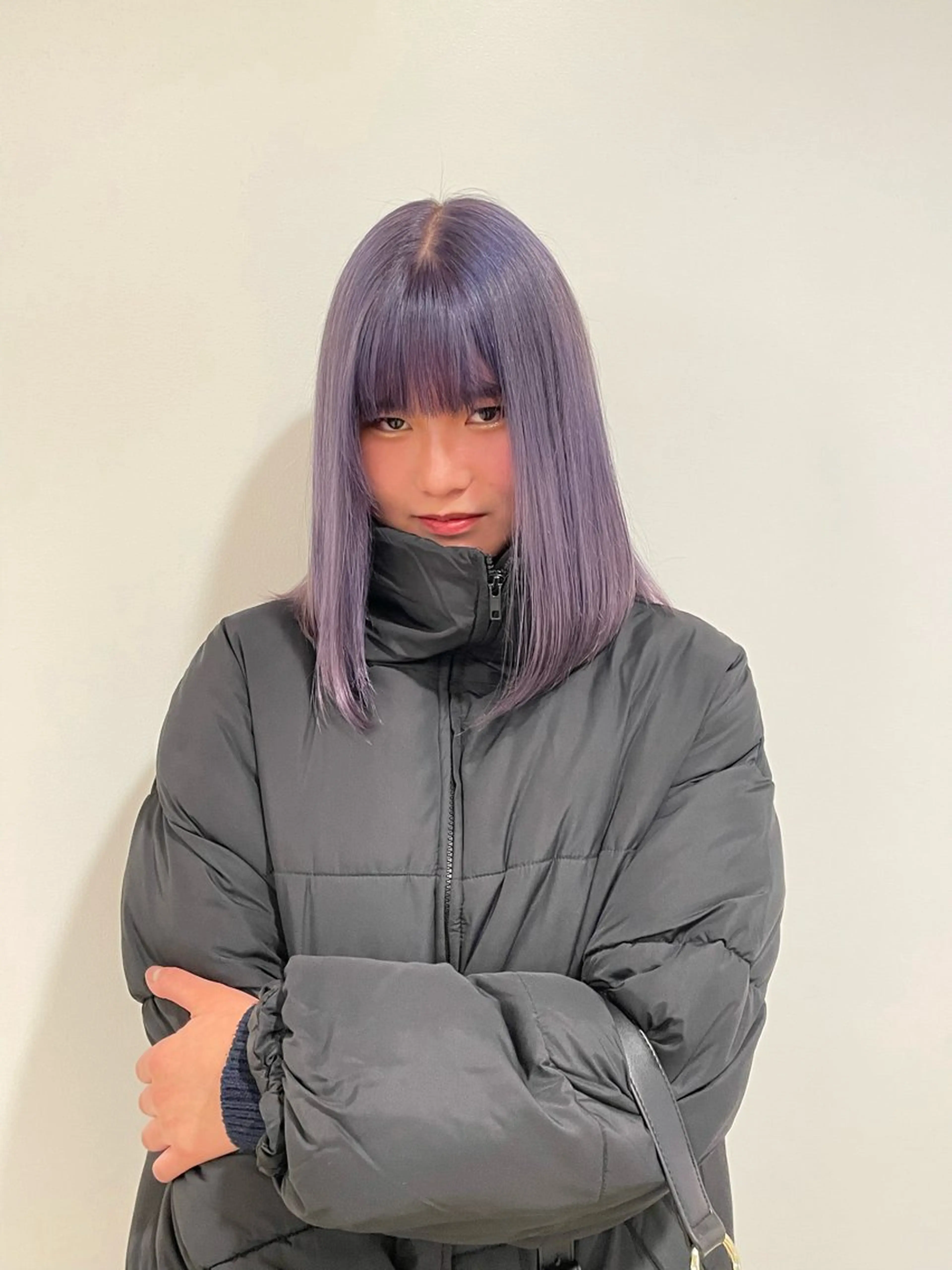 ミディアム カラー ラベンダーカラー バイオレットカラー TAYA 玲央のヘアスタイル