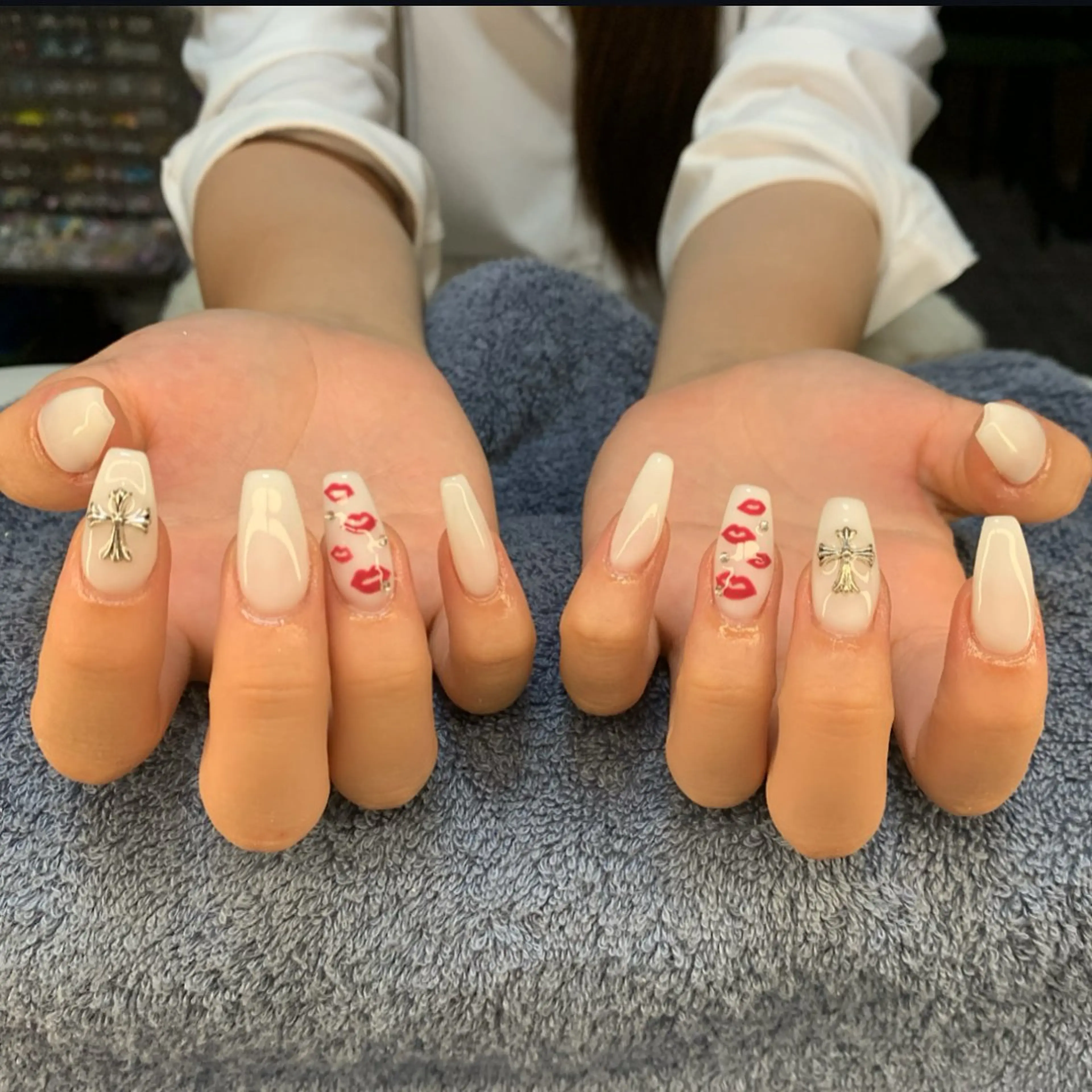 ネイル 長さ出し ハンドネイル フットネイル MHR nailのネイルデザイン