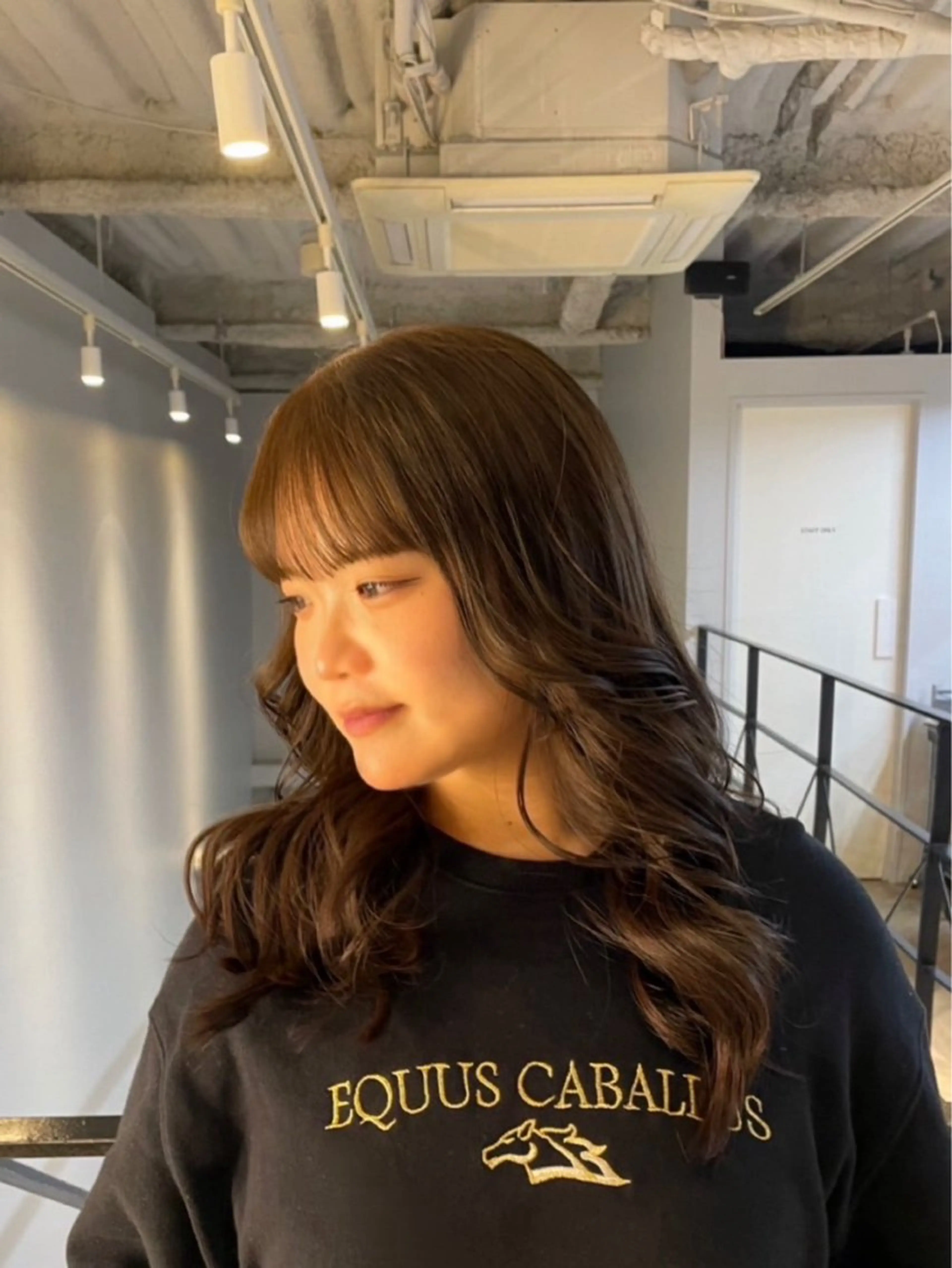 ロング RIKO / ICI 伏見/カラーモデル/のヘアスタイル