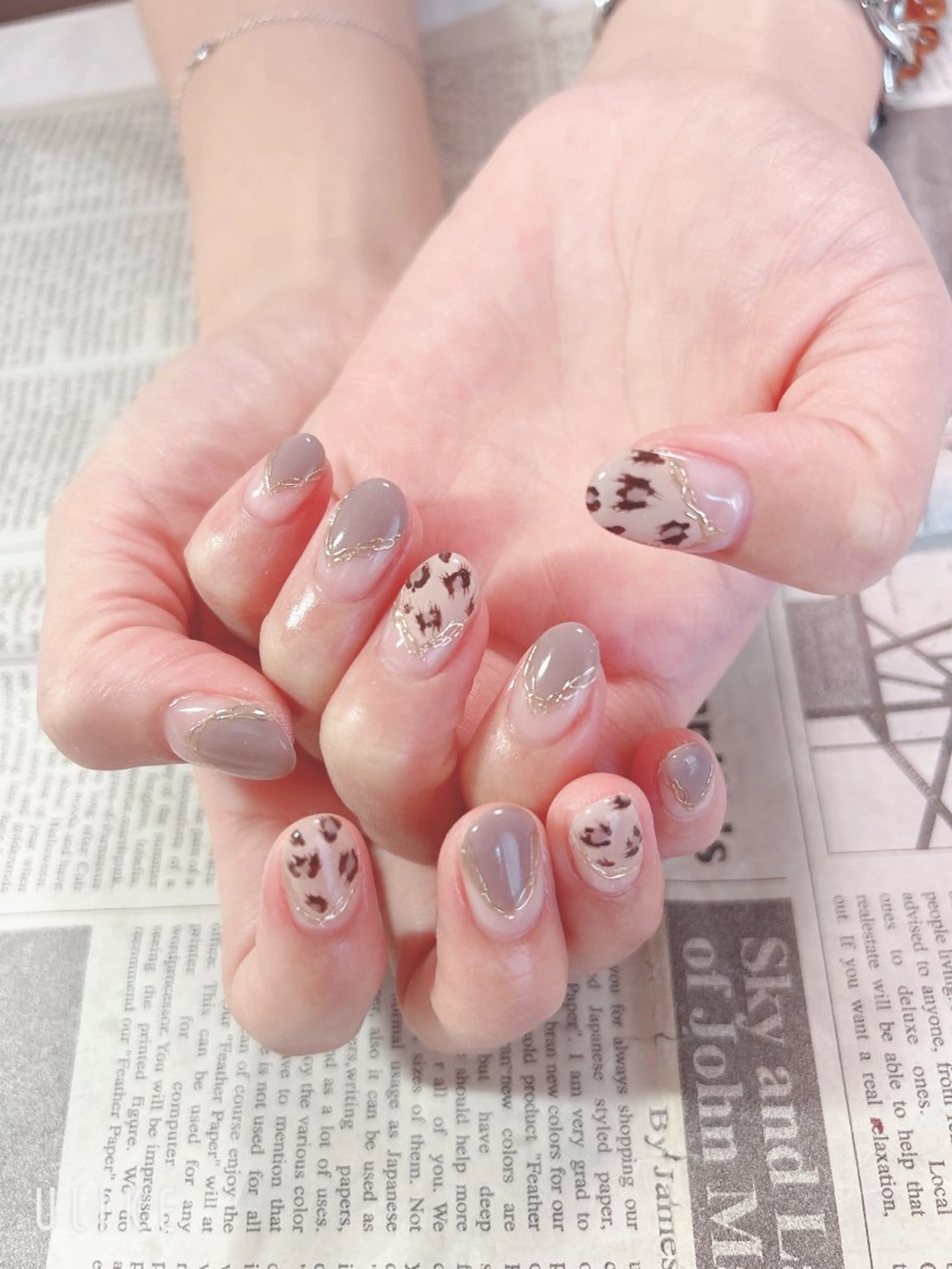 ネイル ミラーネイル ハンドネイル ハンドケア 森山 舞のネイルデザイン