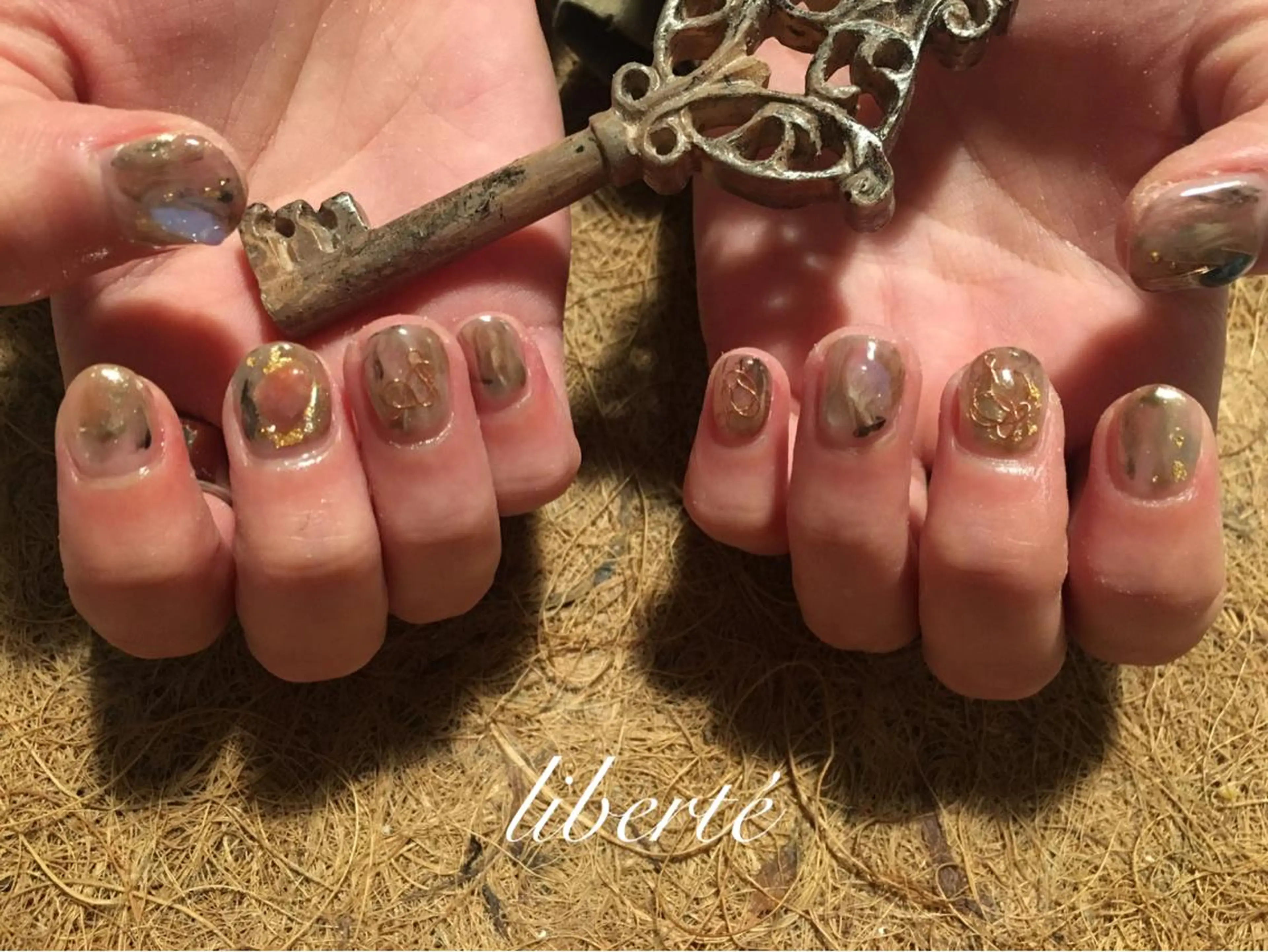 ネイル liberté (リベルテ)のネイルデザイン