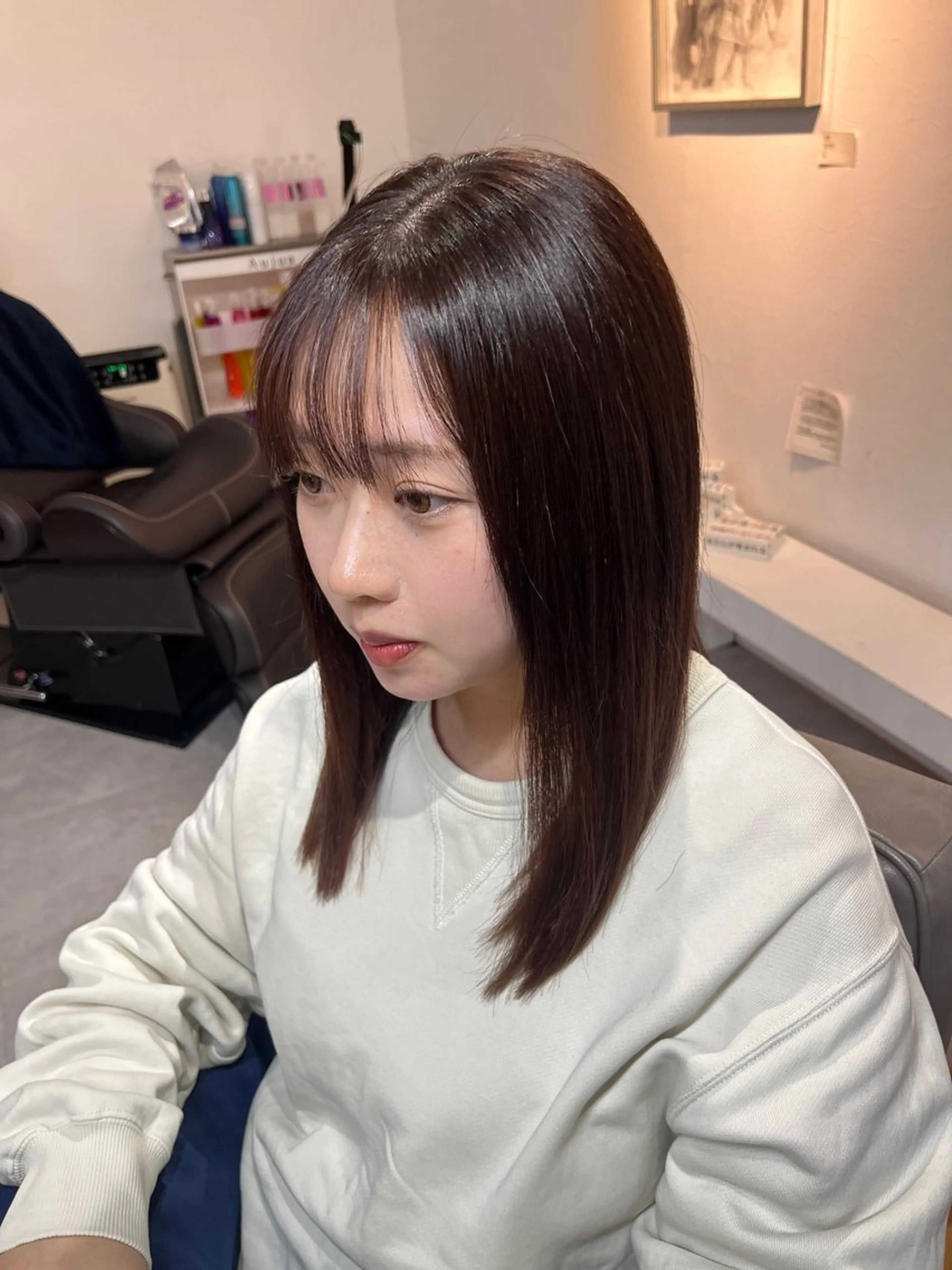 【酸性縮毛矯正+カット+トリートメント】の写真