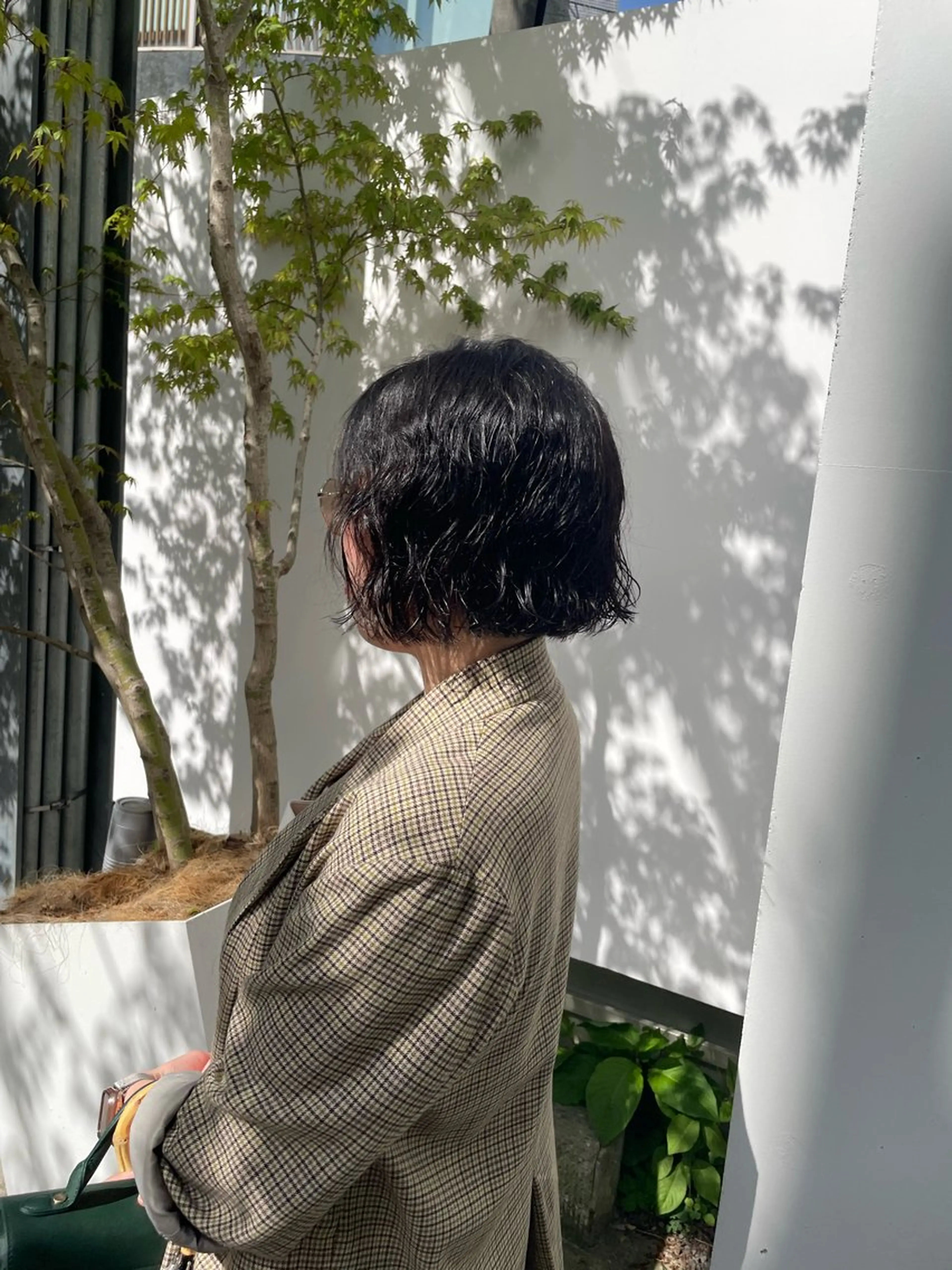 ショート パーマ ミルクティー× グレージュMOMOのヘアスタイル