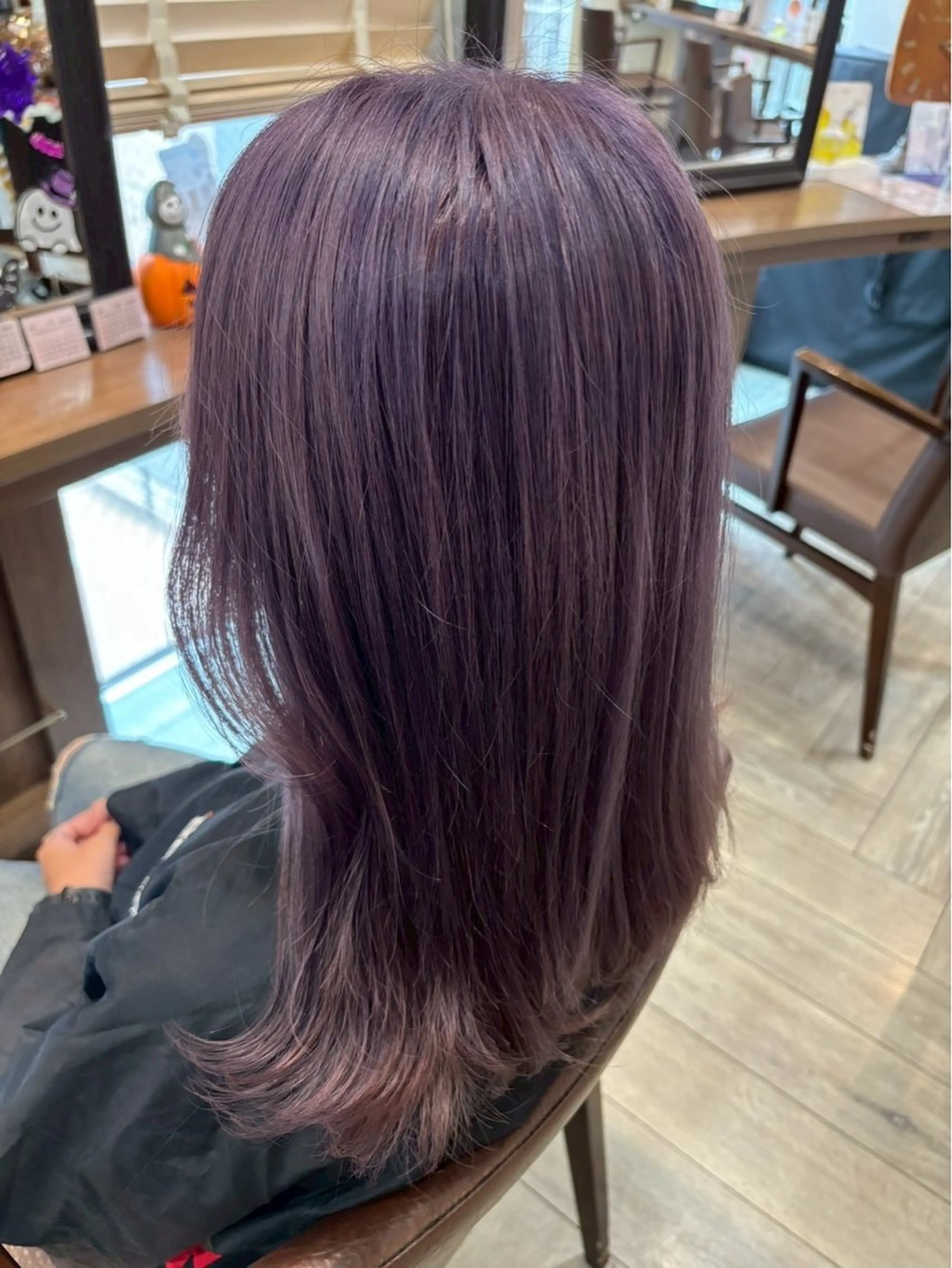 セミロング 木場 麗咲のヘアスタイル