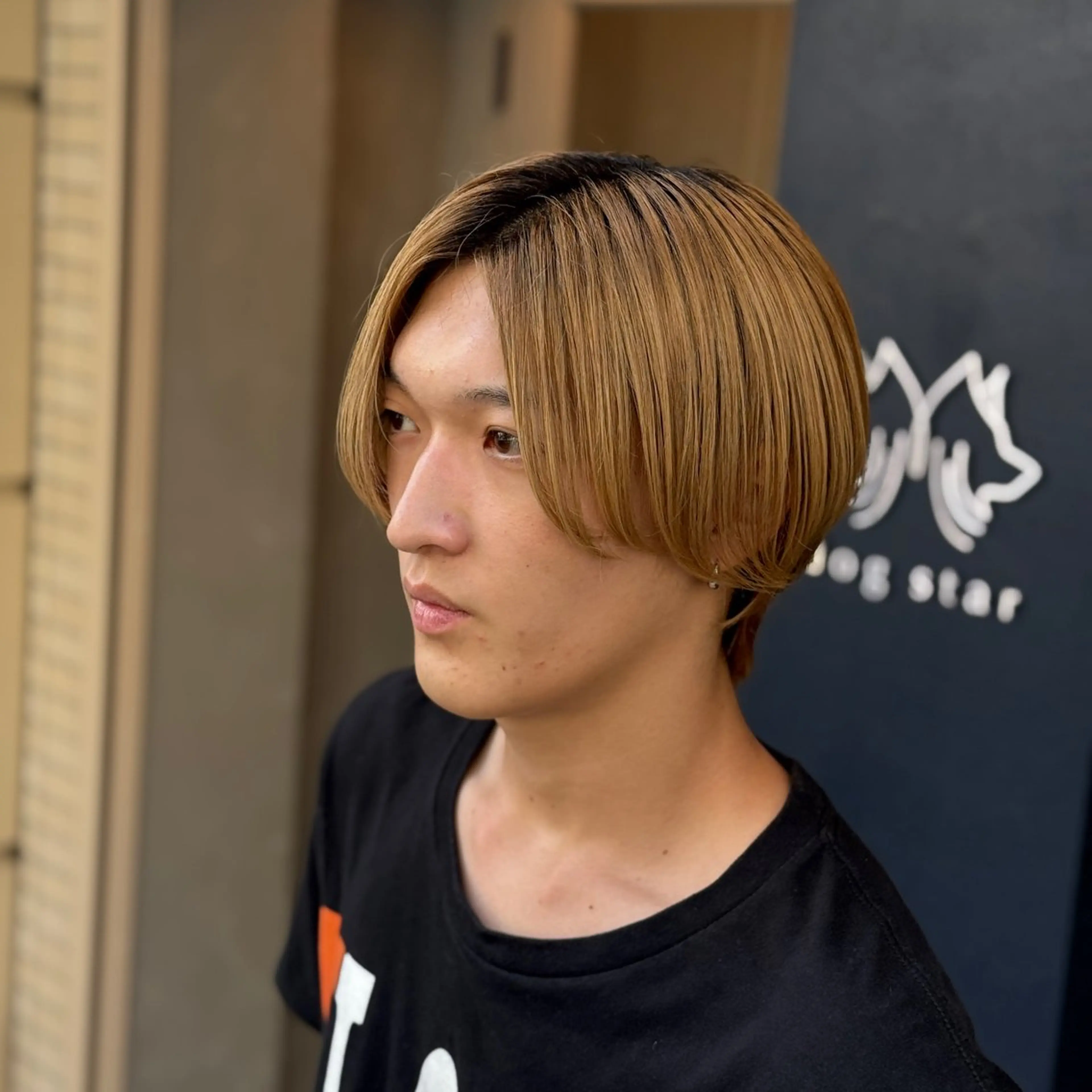 ショート カラー メンズ メンズブリーチ メンズハイトーン ブリーチ ケアブリーチ ハイトーンカラー dogstar 加藤翔大のヘアスタイル