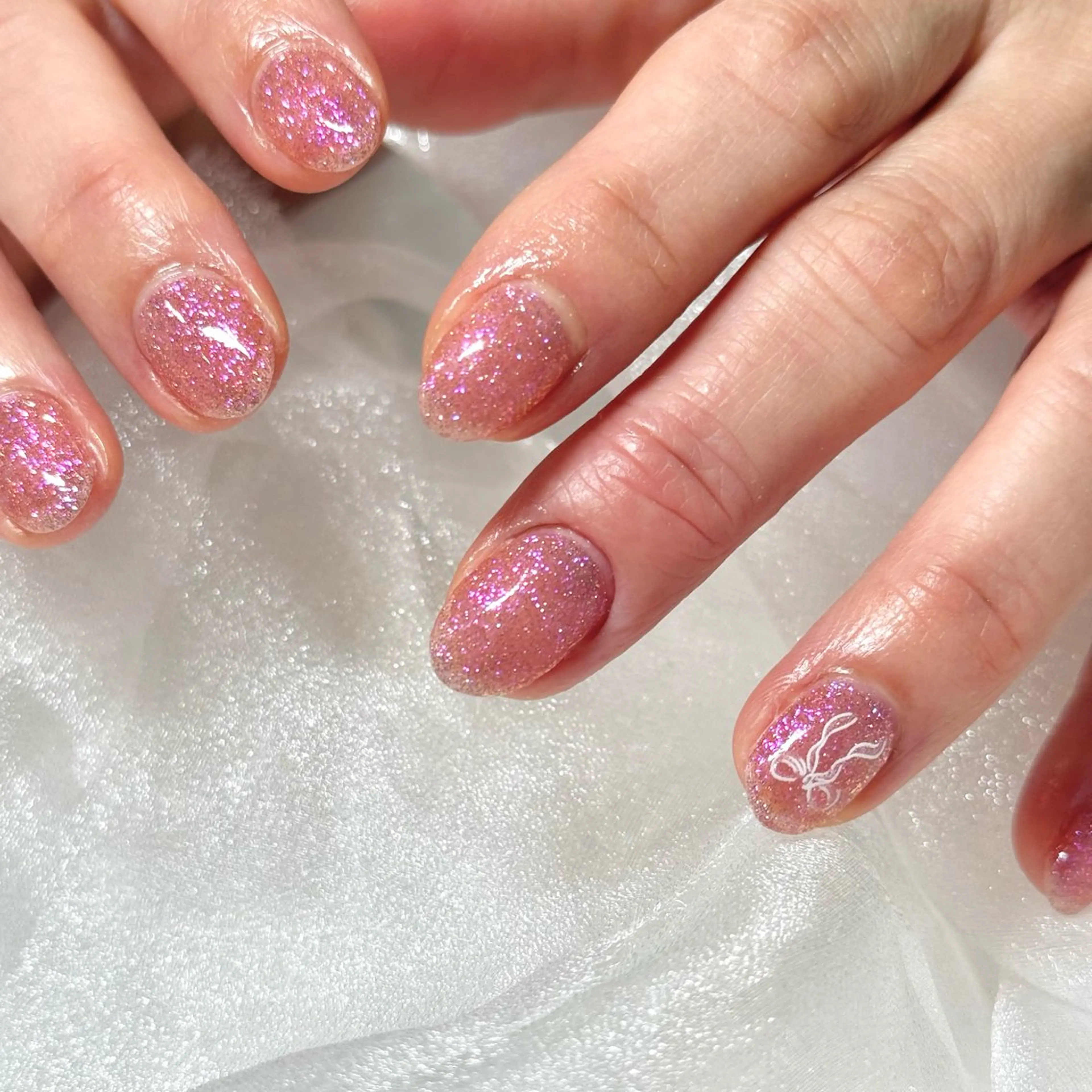 ネイル リボン chika .のネイルデザイン