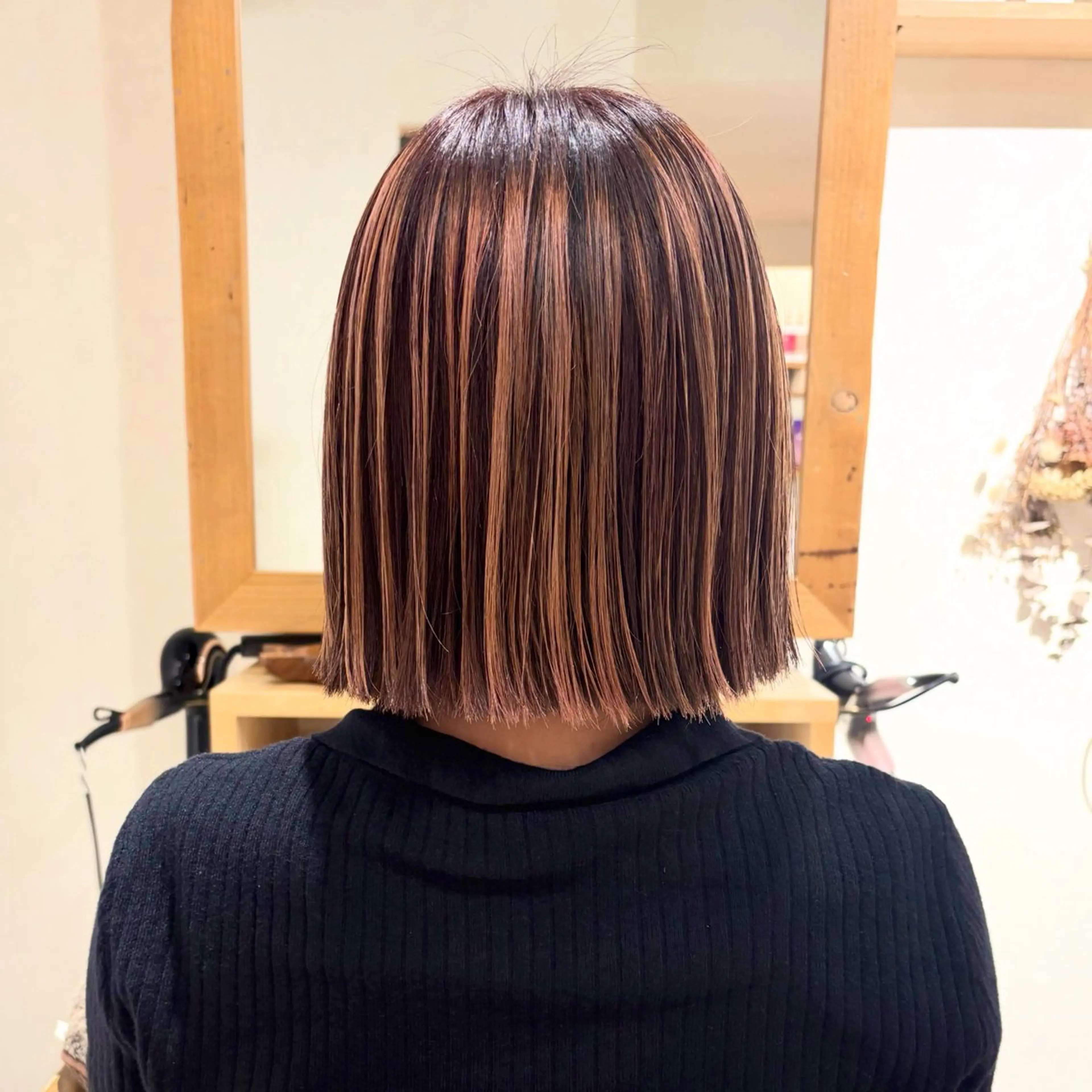 ミディアム ヘアカラー 大西 杏依のヘアスタイル