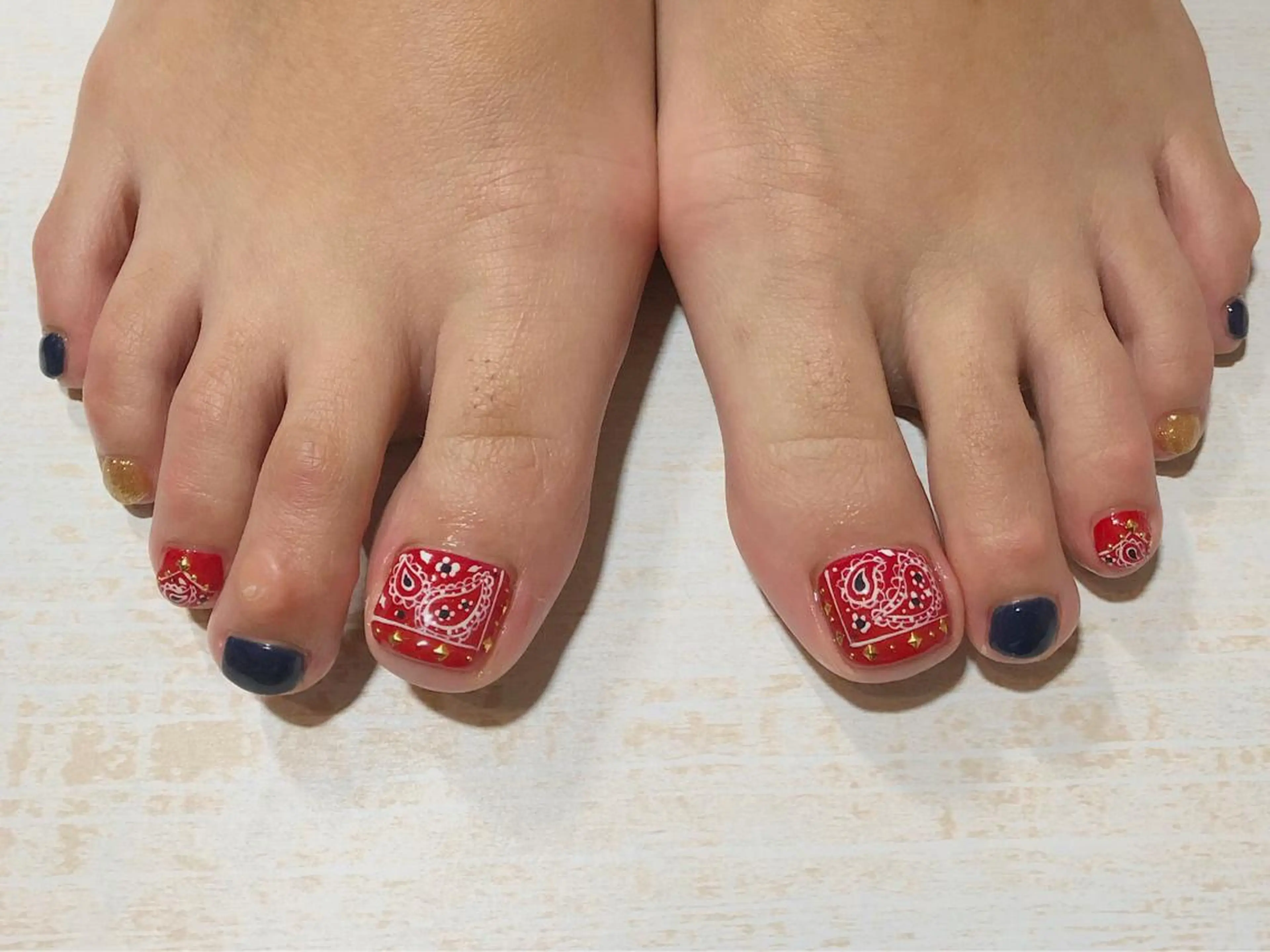 ネイル フットネイル 𖡼 yumenoのネイルデザイン