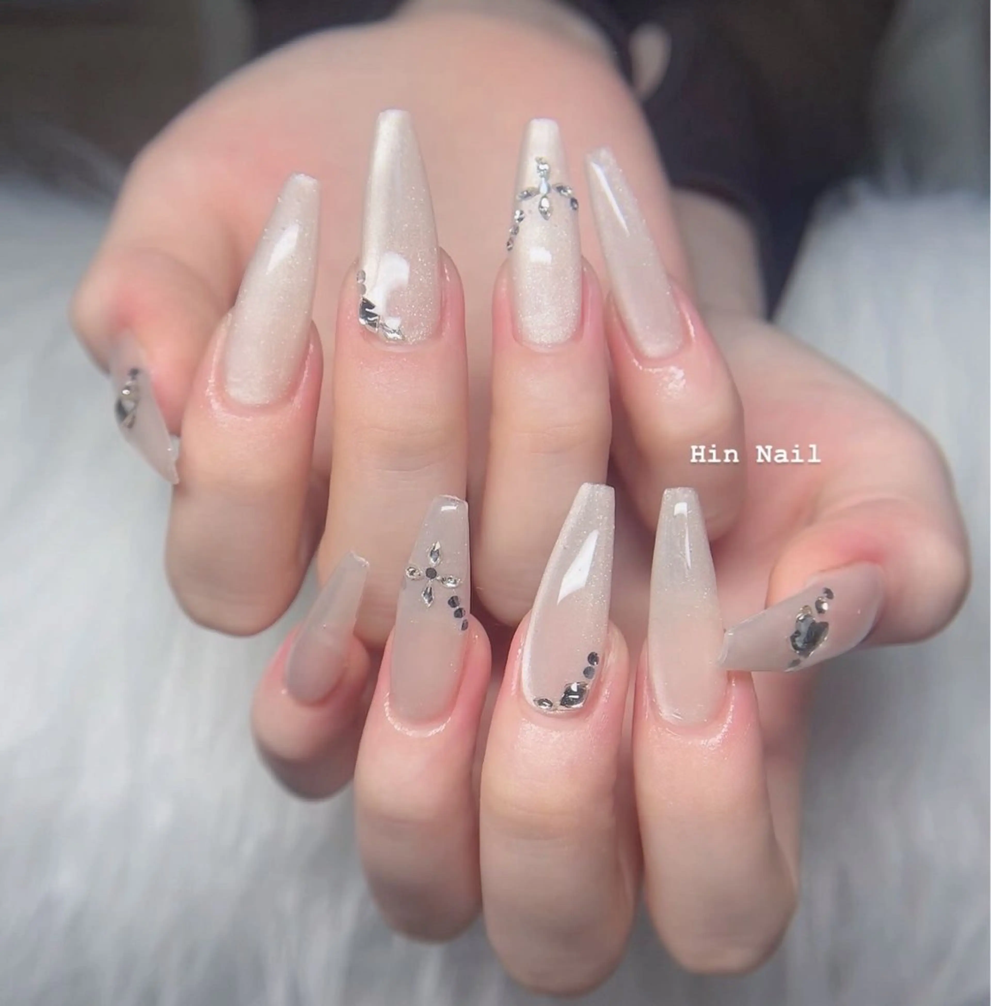 ネイル ハンドネイル HIN NAILのネイルデザイン