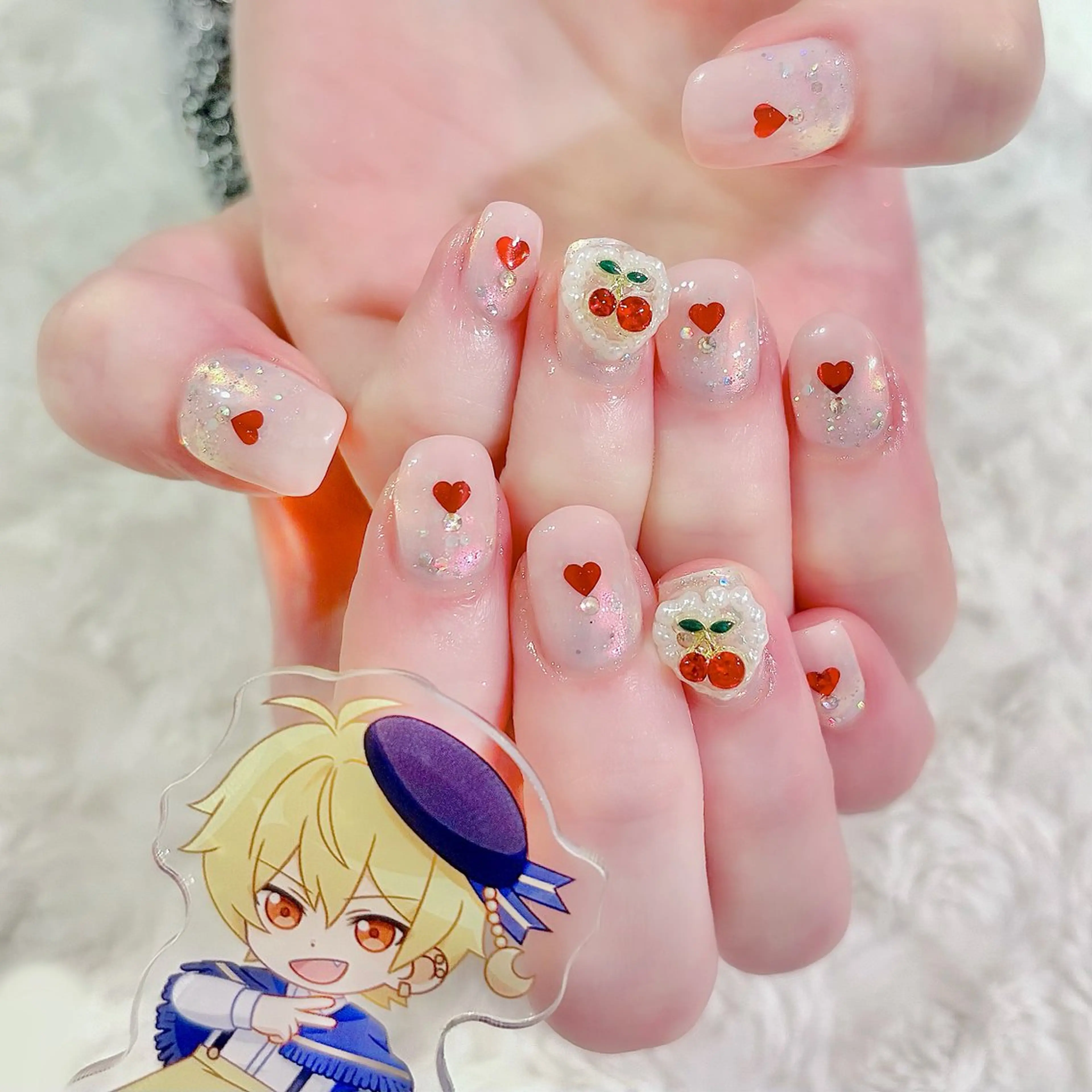 ネイル ハート ホログラムネイル 春ネイル ハンドネイル Naruse Momoのネイルデザイン