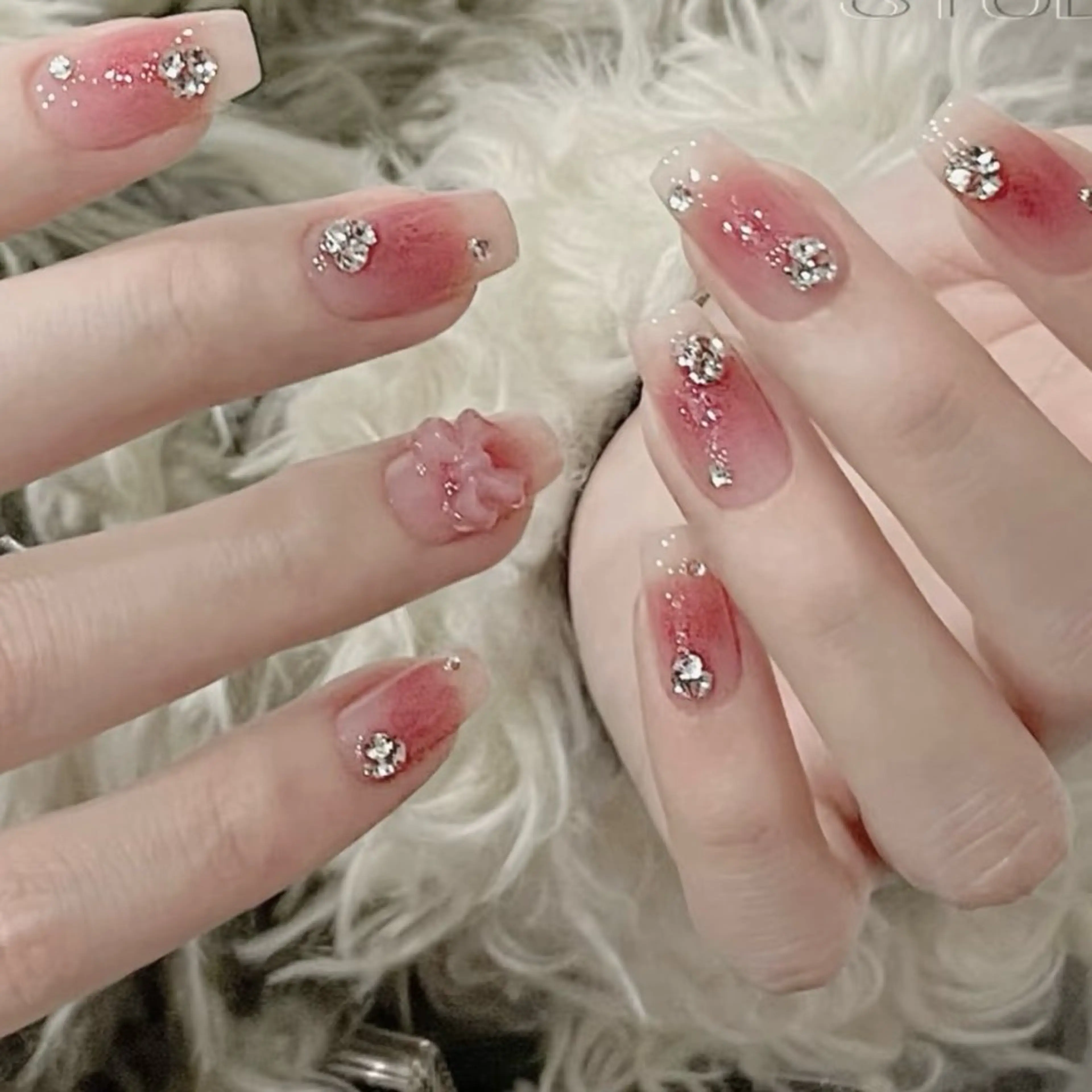 ネイル Mi miaのマツエク・マツパデザイン