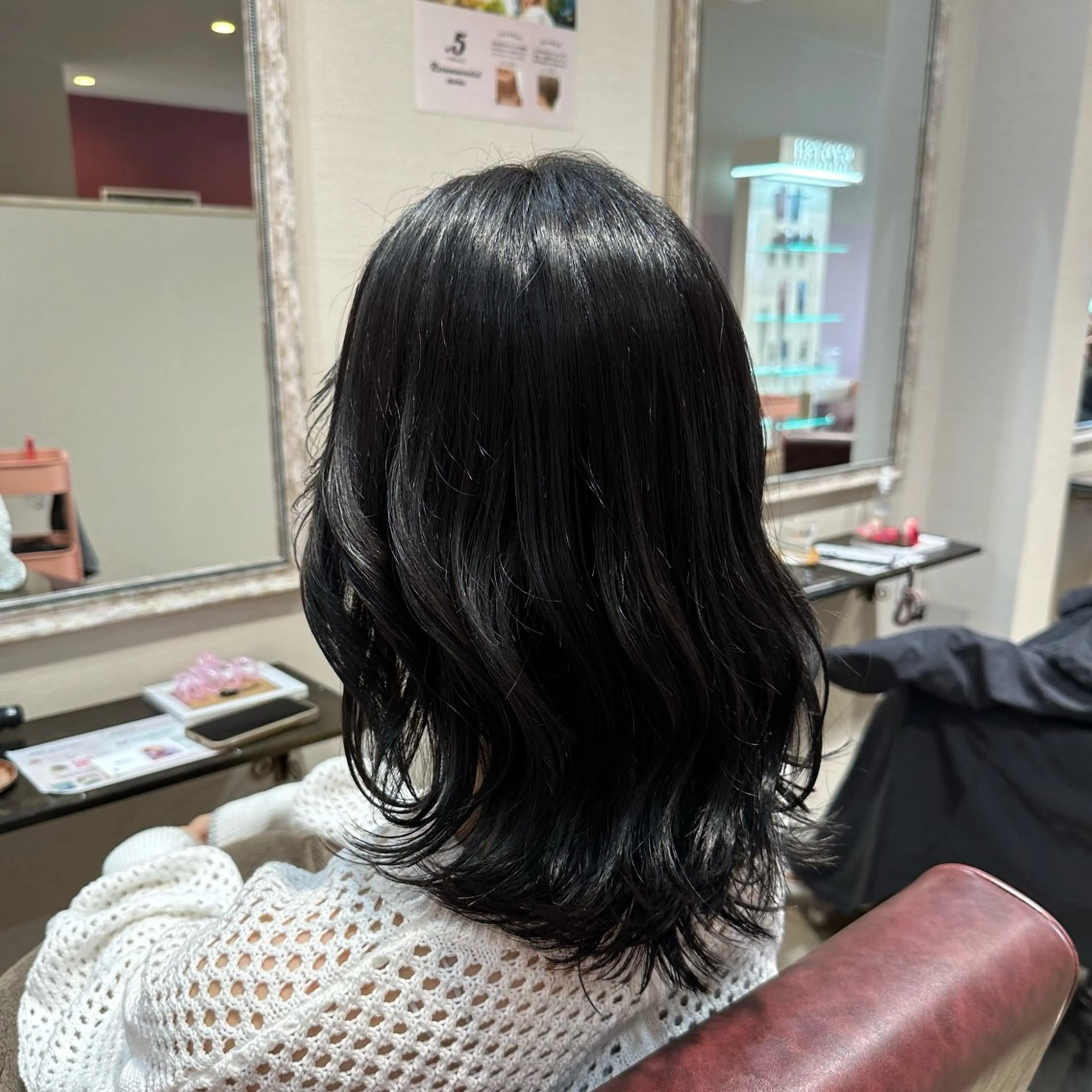 ミディアム カラー アッシュ アッシュグレー 黒髪 グレーブラック 柔らかいcolor ￤韓国￤🩰マユ🩰のヘアスタイル