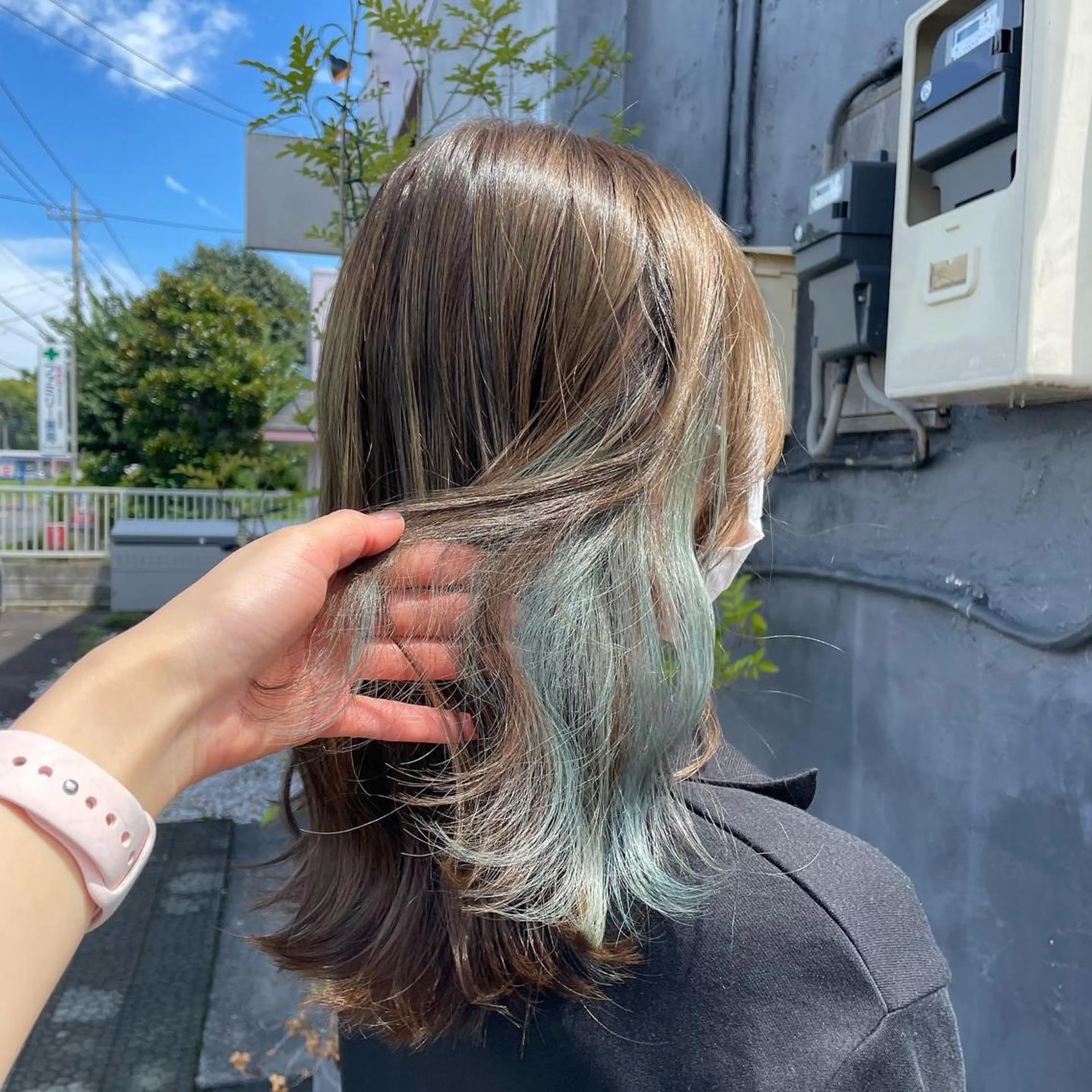 セミロング 🫧艶髪/ブリーチ 🐳honami🫧のヘアスタイル