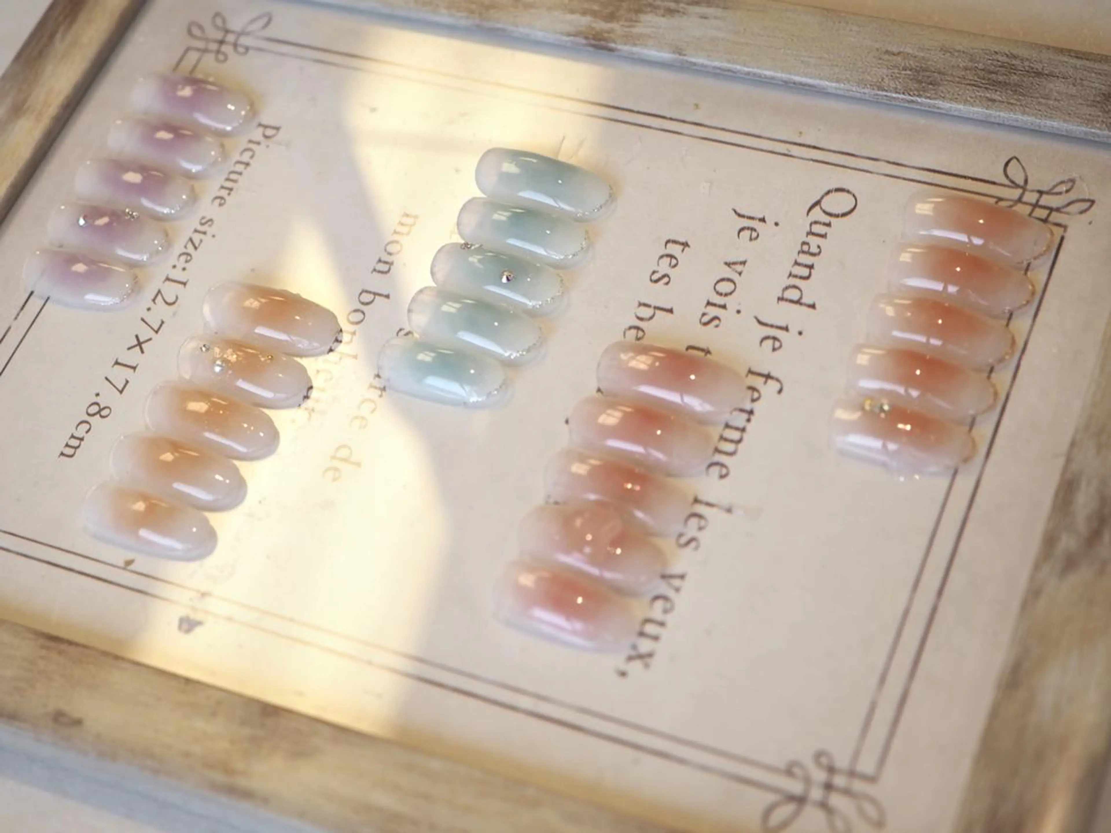 ネイル チークネイル ハンドネイル 田中 （ネイリスト）のネイルデザイン