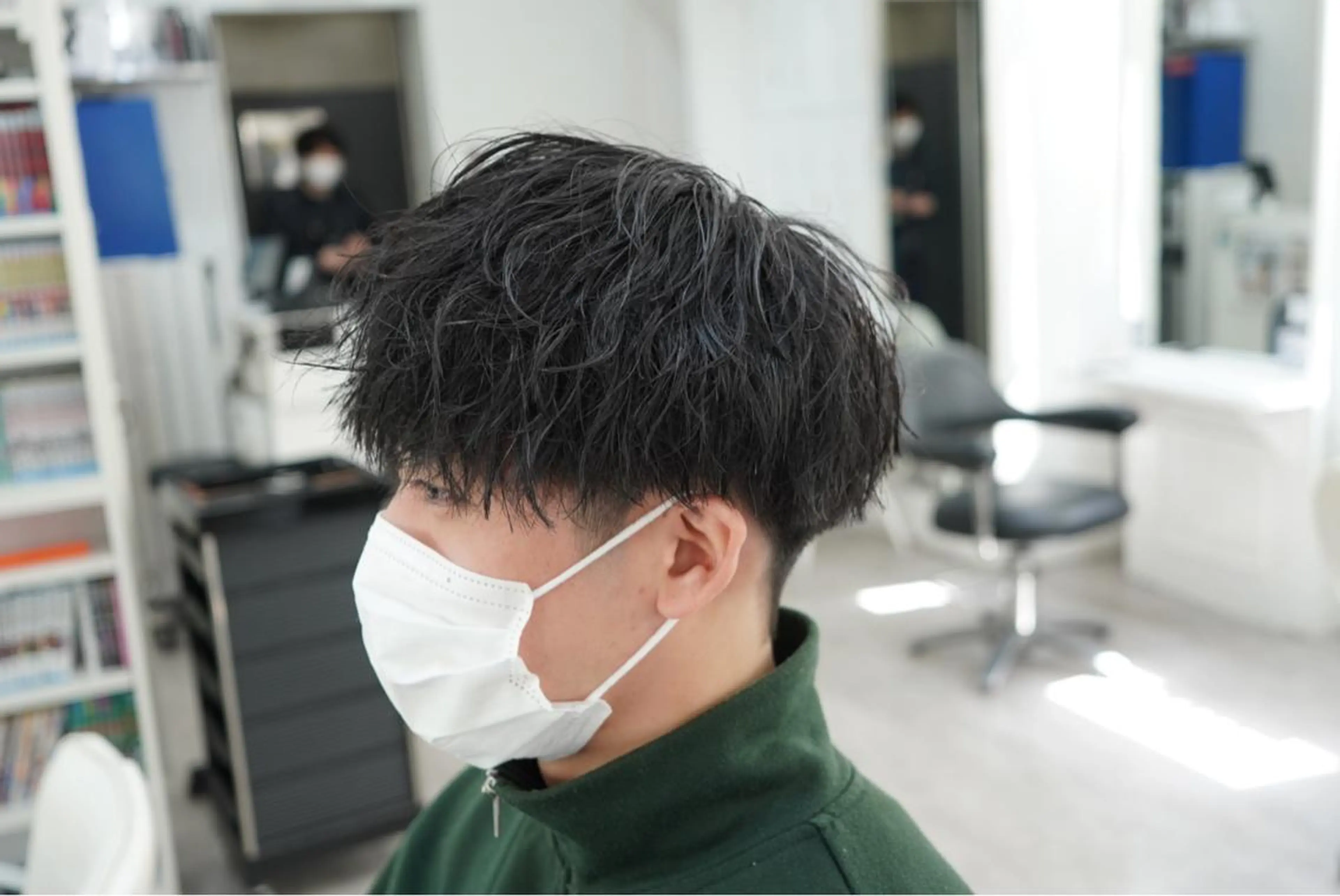 パーマ メンズ ✨️ツイスパ波巻き特 化小杉澪生✨️のヘアスタイル