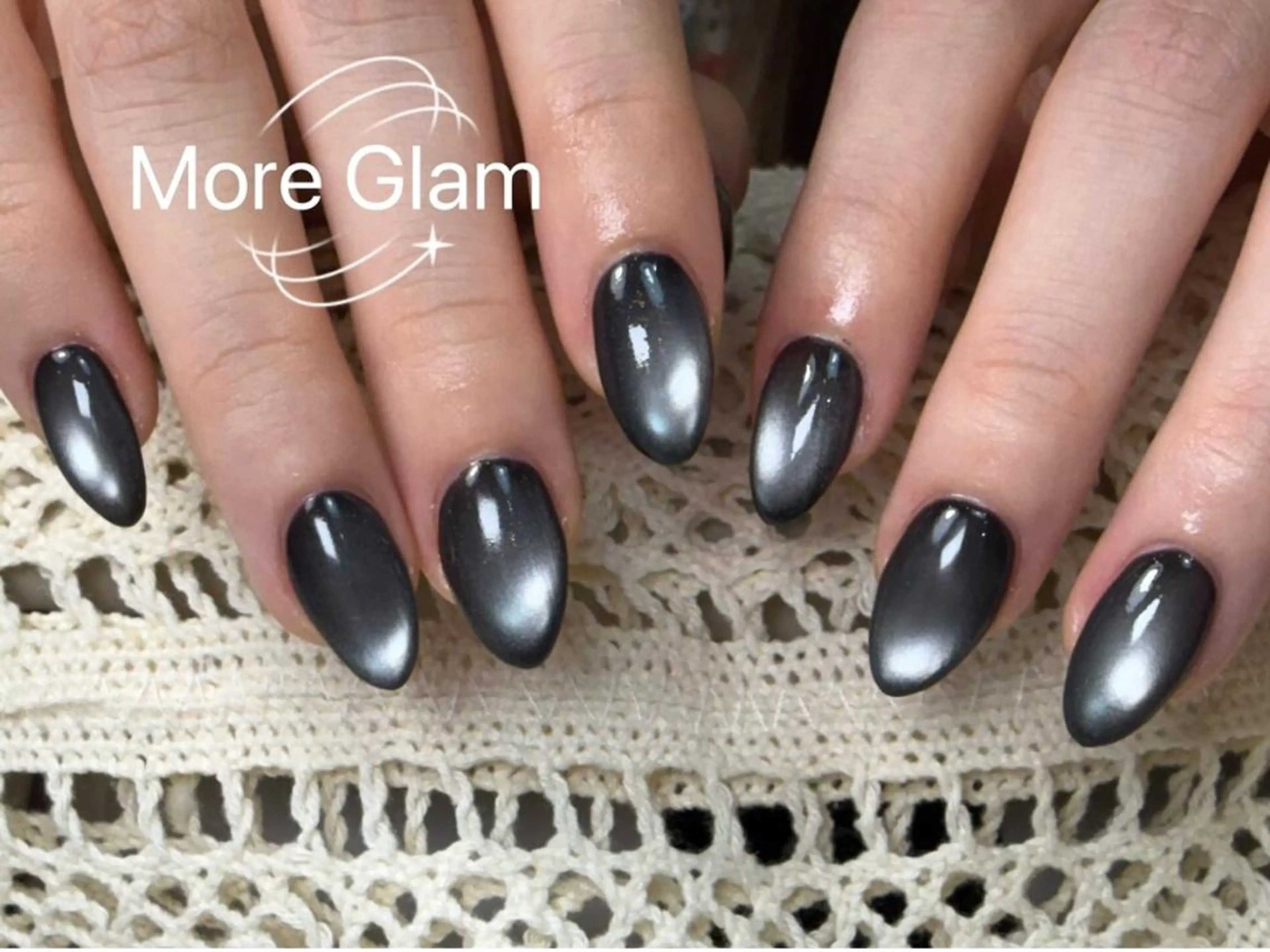 ネイル 長さ出し フットネイル フレンチネイル ジェルネイル ガラスフレンチ MoreGlam ネイルのネイルデザイン