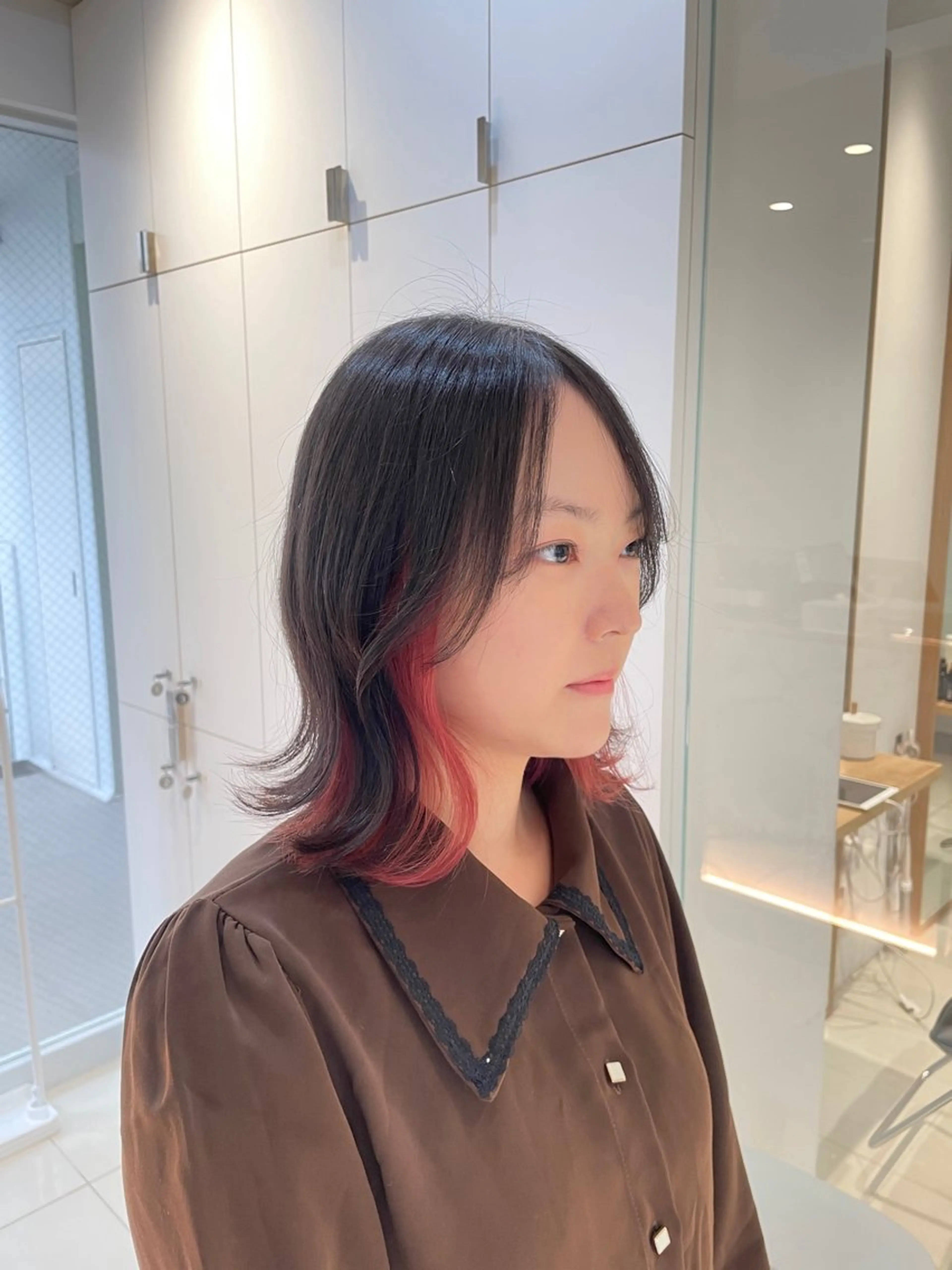 セミロング カラー ヘアアレンジ ピンクカラー ヘアカラー トリートメント ヘッドスパ ヘアセット 艶髪✨寒色カラー✨ 翁長孝輔のヘアスタイル