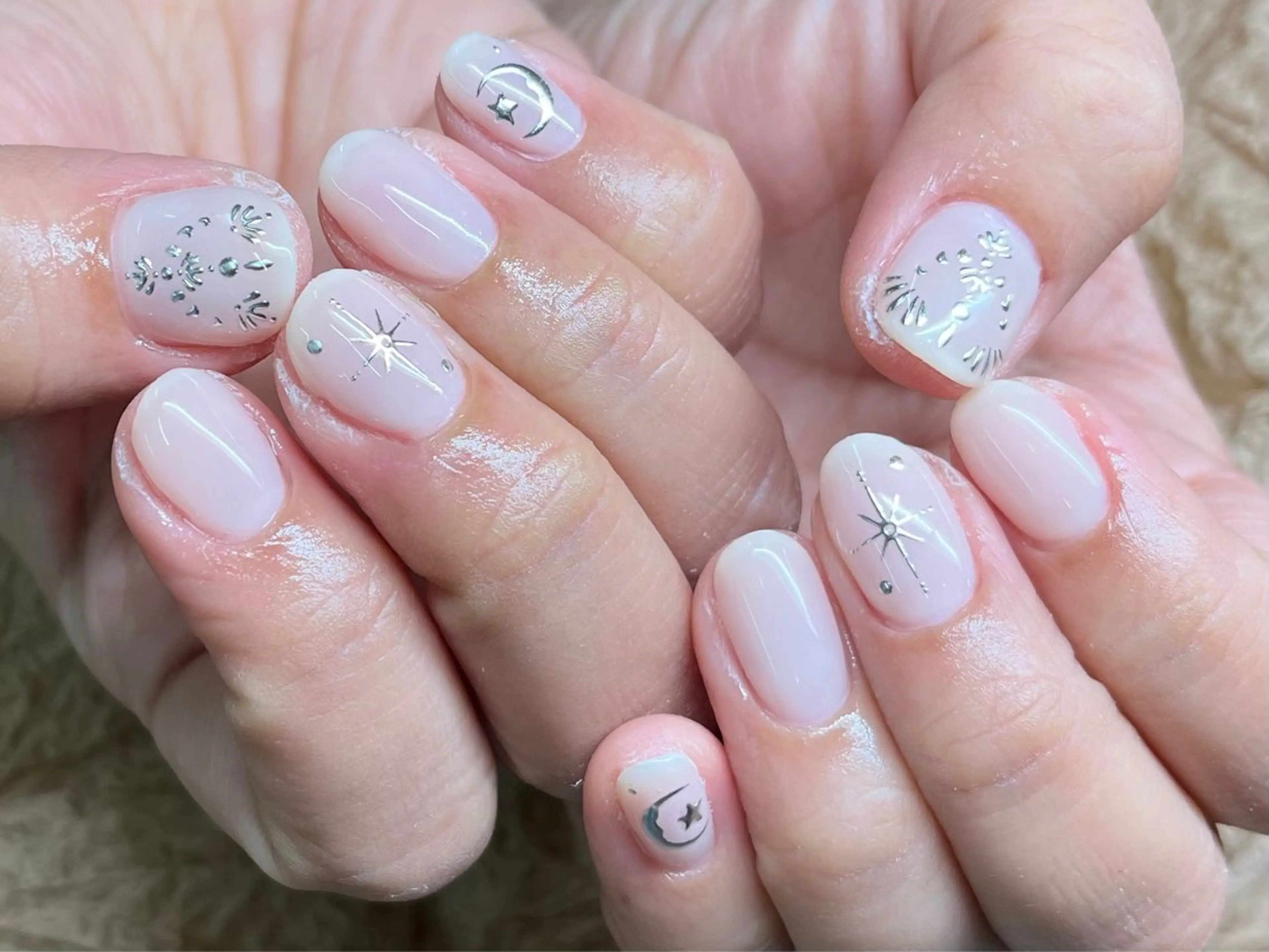 ネイル ToliyDeliy Nail Salonのネイルデザイン