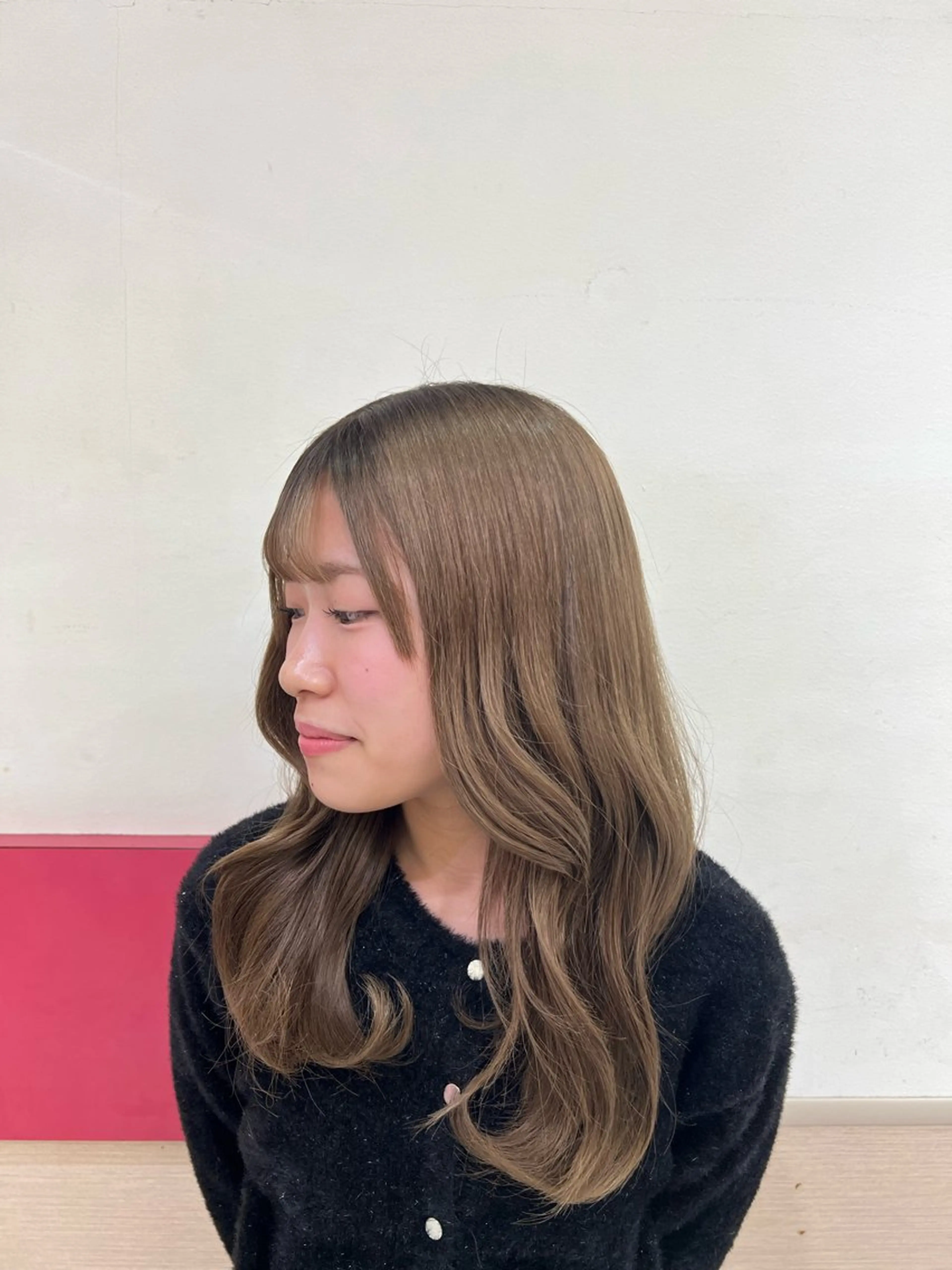 ロング 顔まわりレイヤー 顔周りカット 韓国風ヘア レイヤーカット yu. 🐺のヘアスタイル