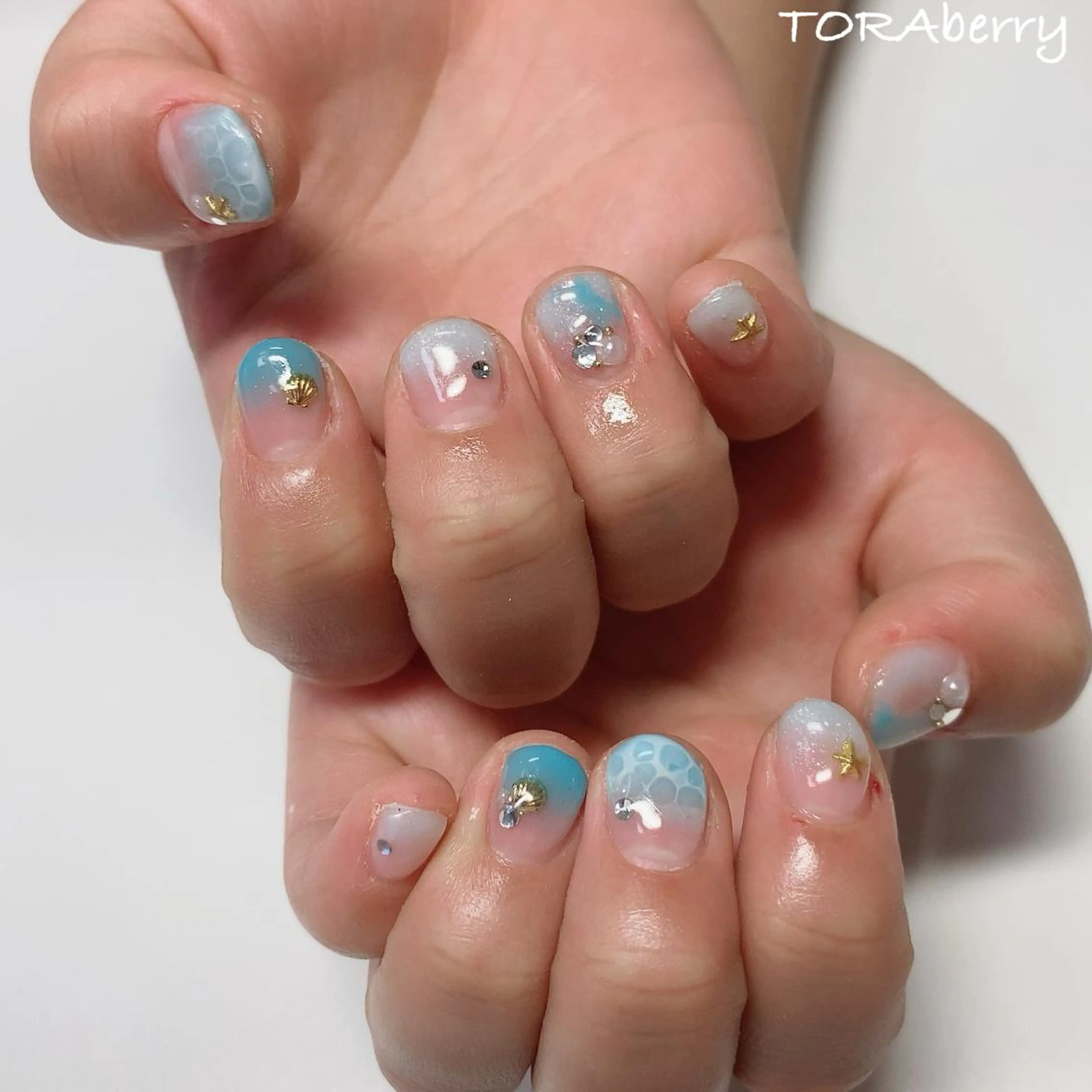 ネイル ネイリスト なつみのネイルデザイン